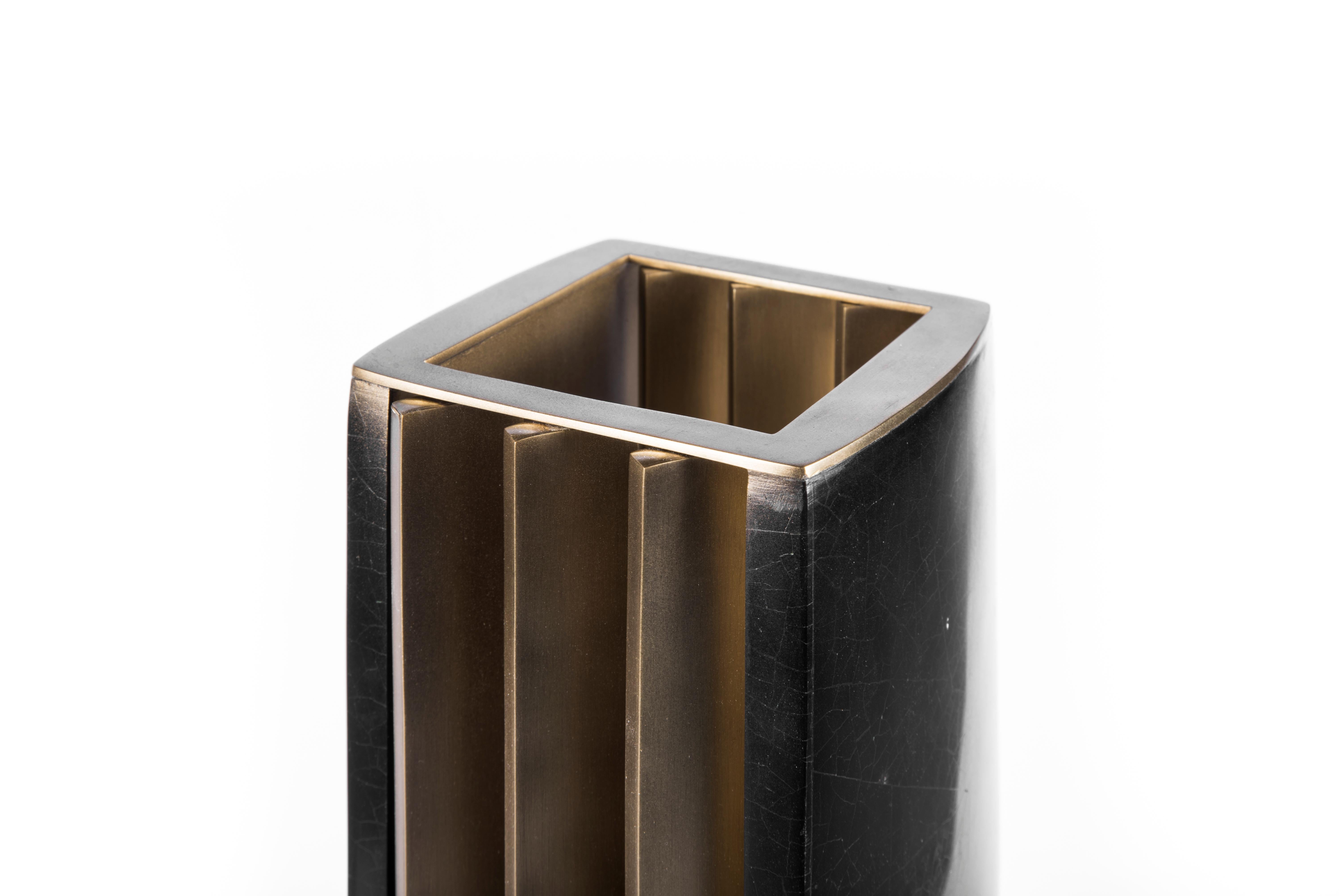 Shagreen Sconce with Onyx and Bronze-Patina Brass Slats by Patrick Coard Paris For Sale 8