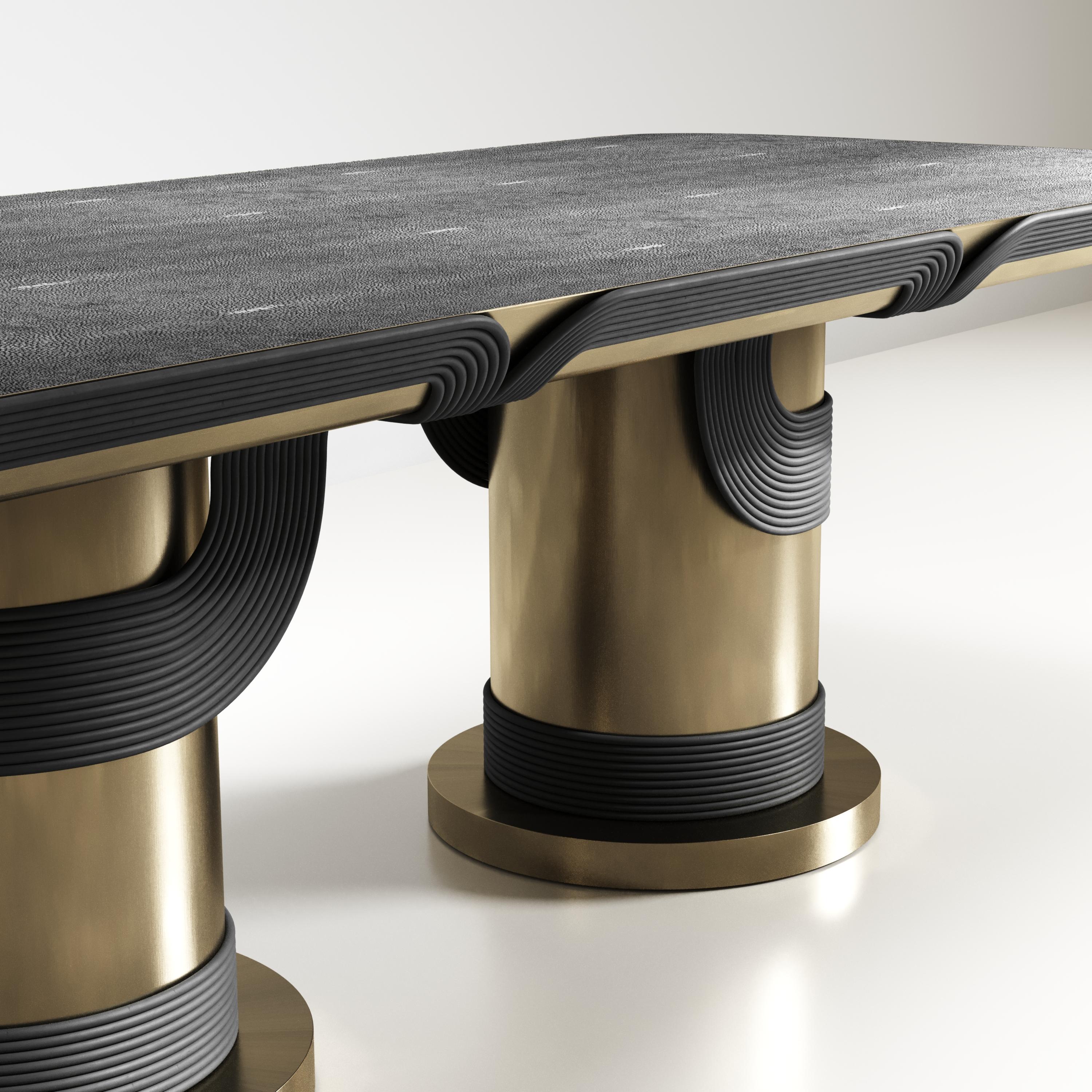Table de salle à manger sculpturale en rotin de galuchat et laiton par R&Y Augousti en vente 6