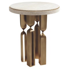 Table d'appoint en galuchat avec laiton bronze-patina de Kifu Paris