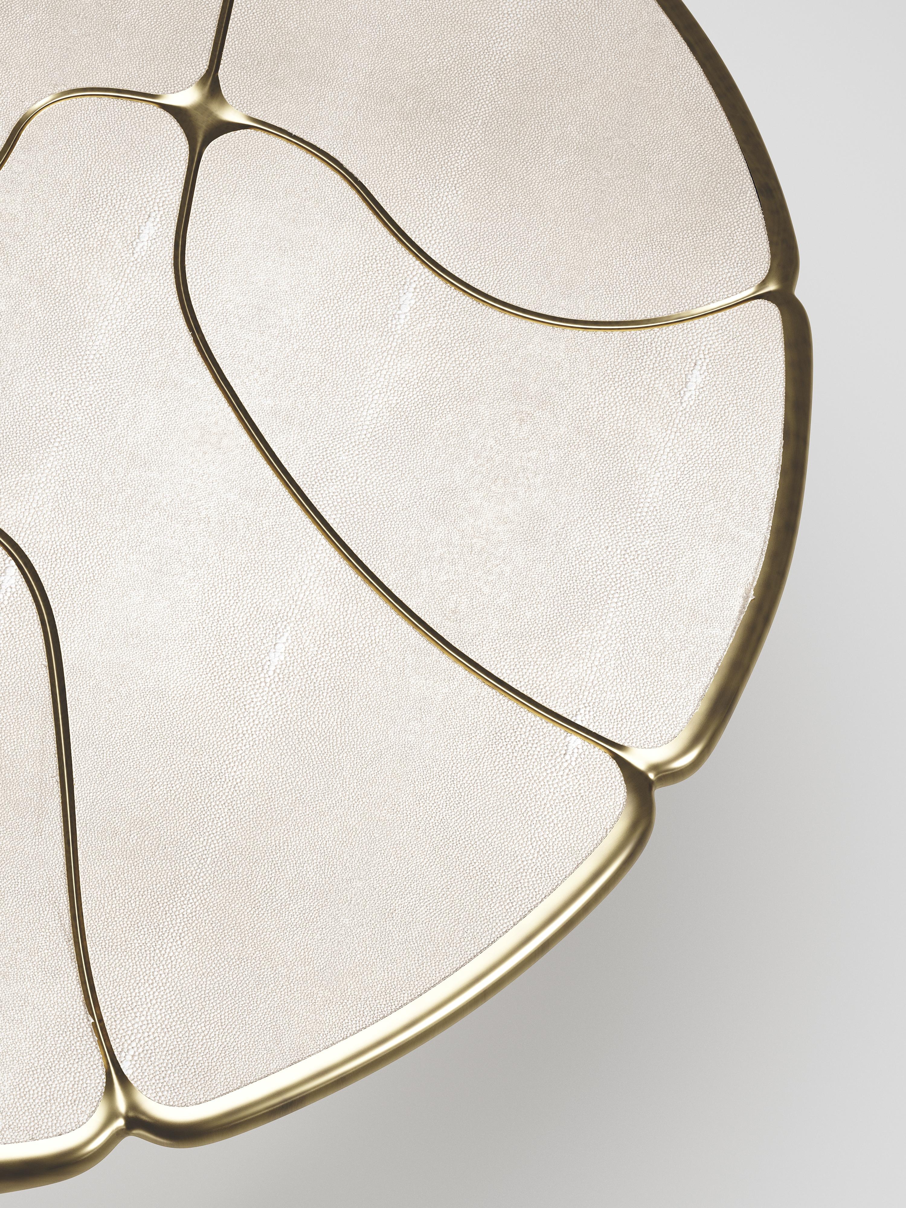 Stapeltische aus Chagrinleder mit Bronze-Patina-Messingdetails von R&Y Augousti im Angebot 4