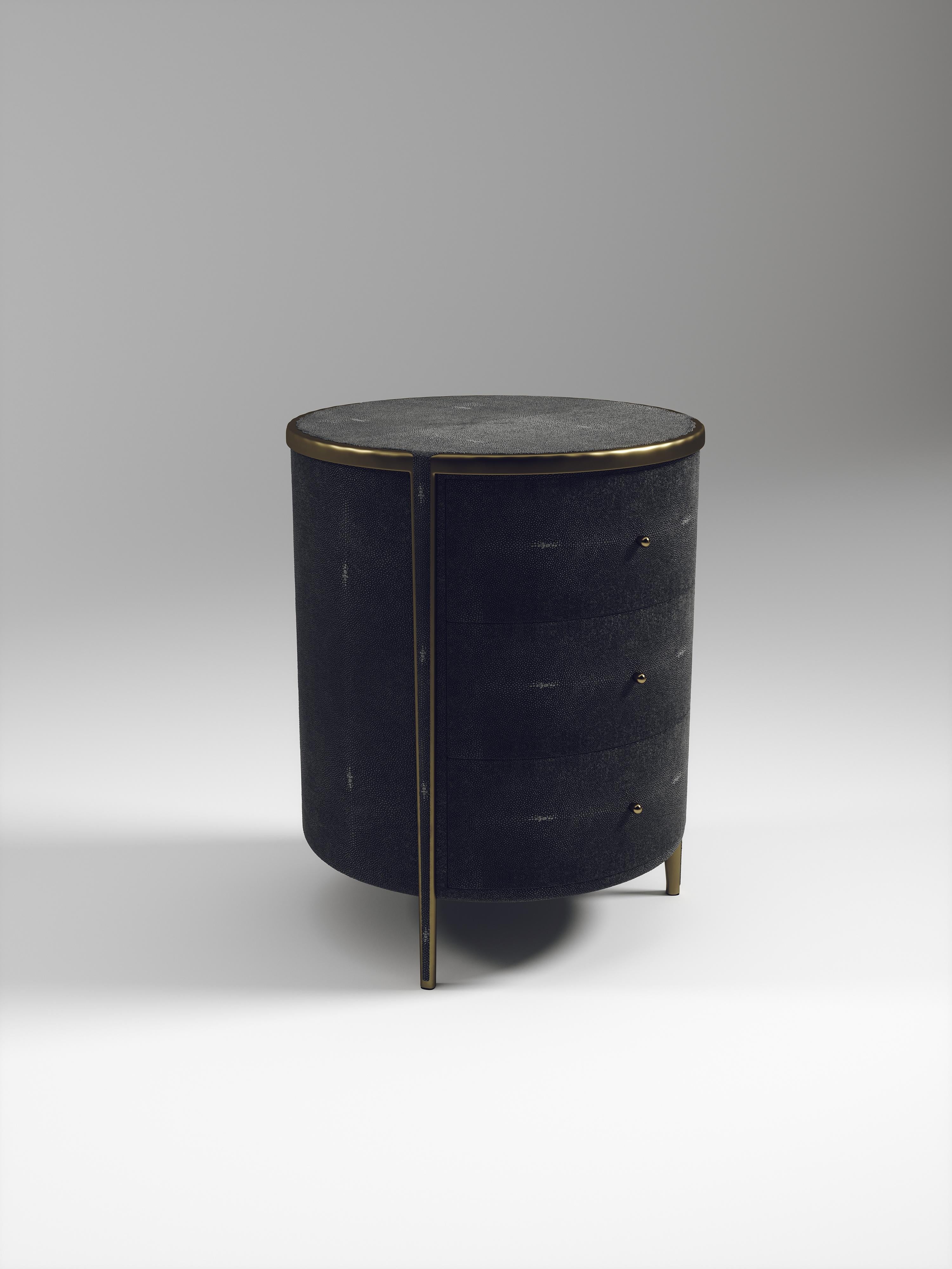 Shagreen-Beistelltisch mit Bronze-Patina-Messingdetails von R&Y Augousti im Angebot 6