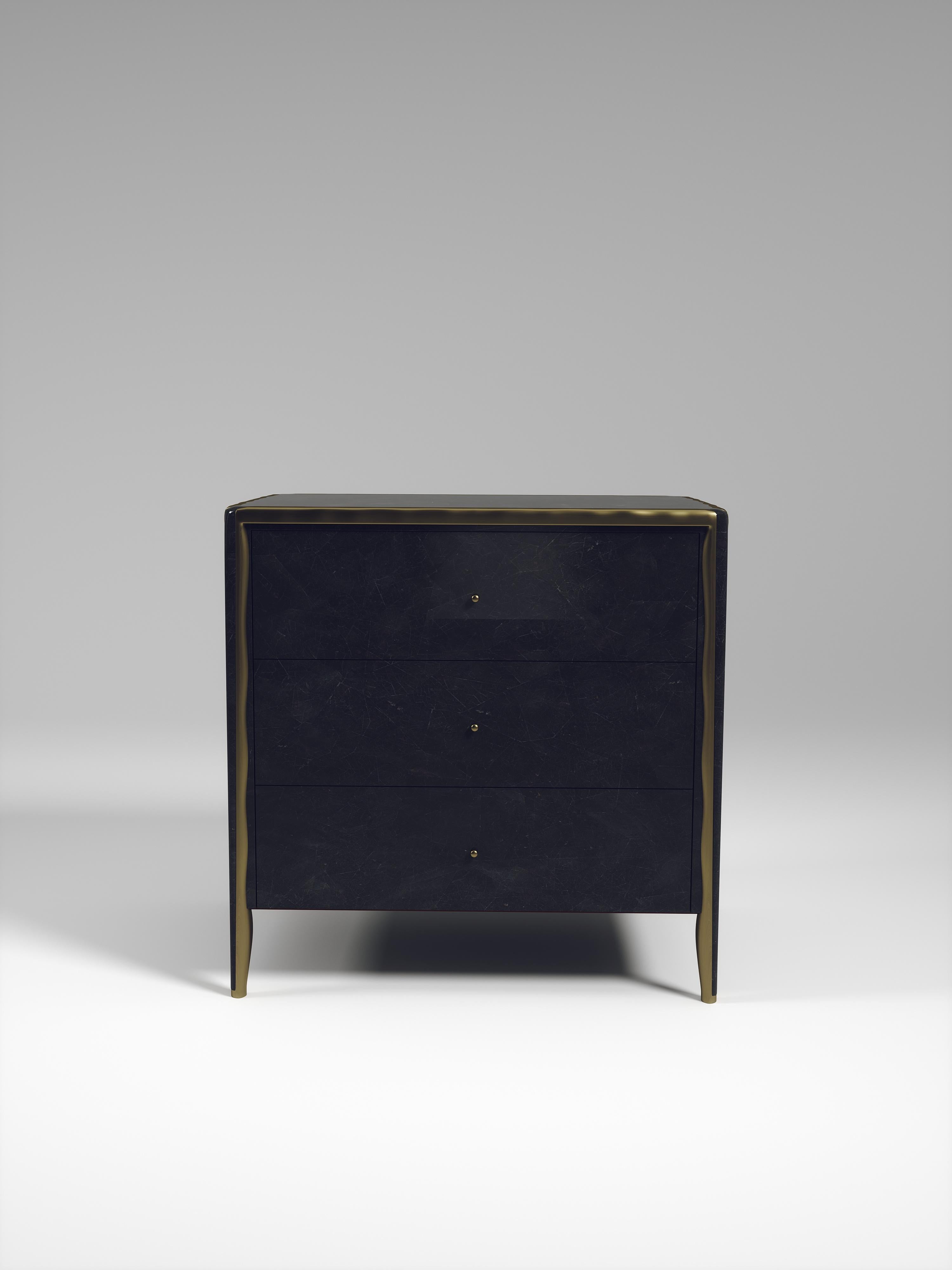 Shagreen-Beistelltisch mit Bronze-Patina-Messingdetails von R&Y Augousti im Angebot 6
