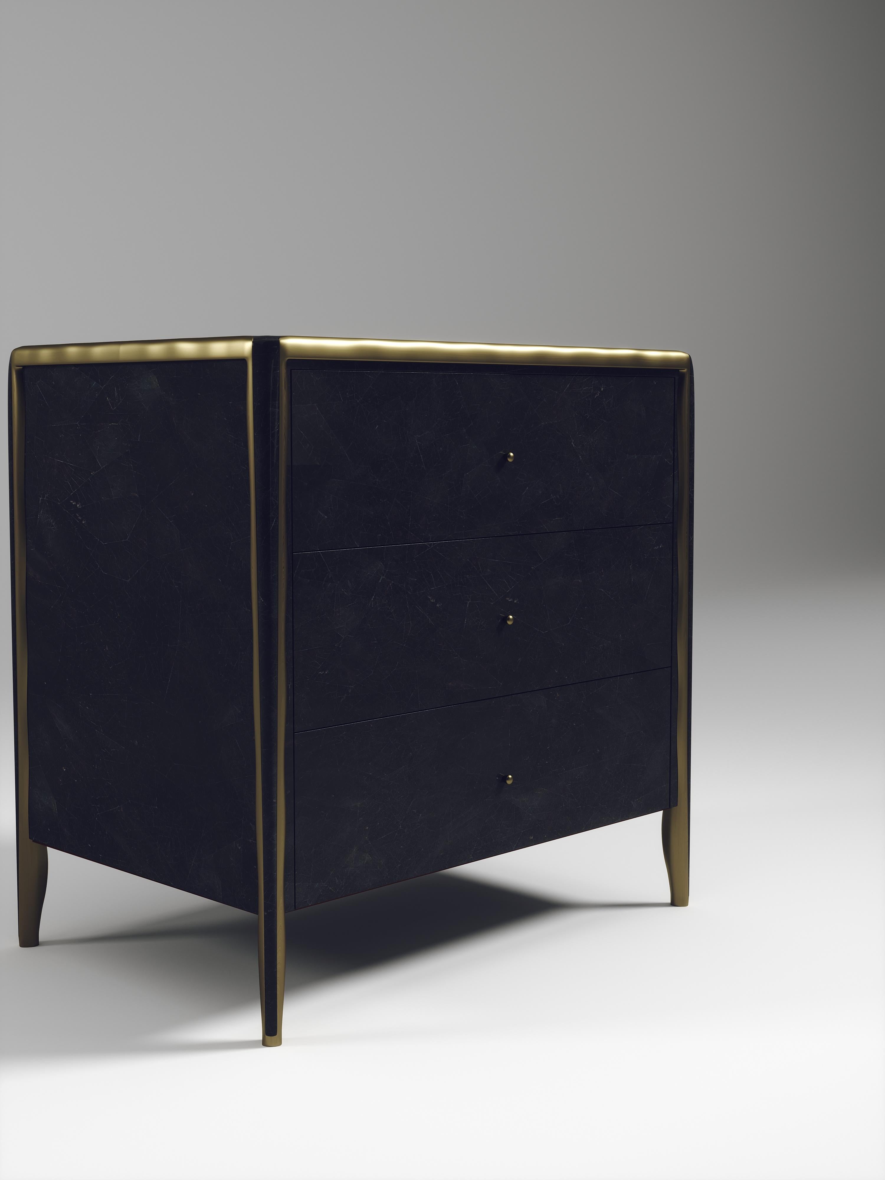 Shagreen-Beistelltisch mit Bronze-Patina-Messingdetails von R&Y Augousti im Angebot 7