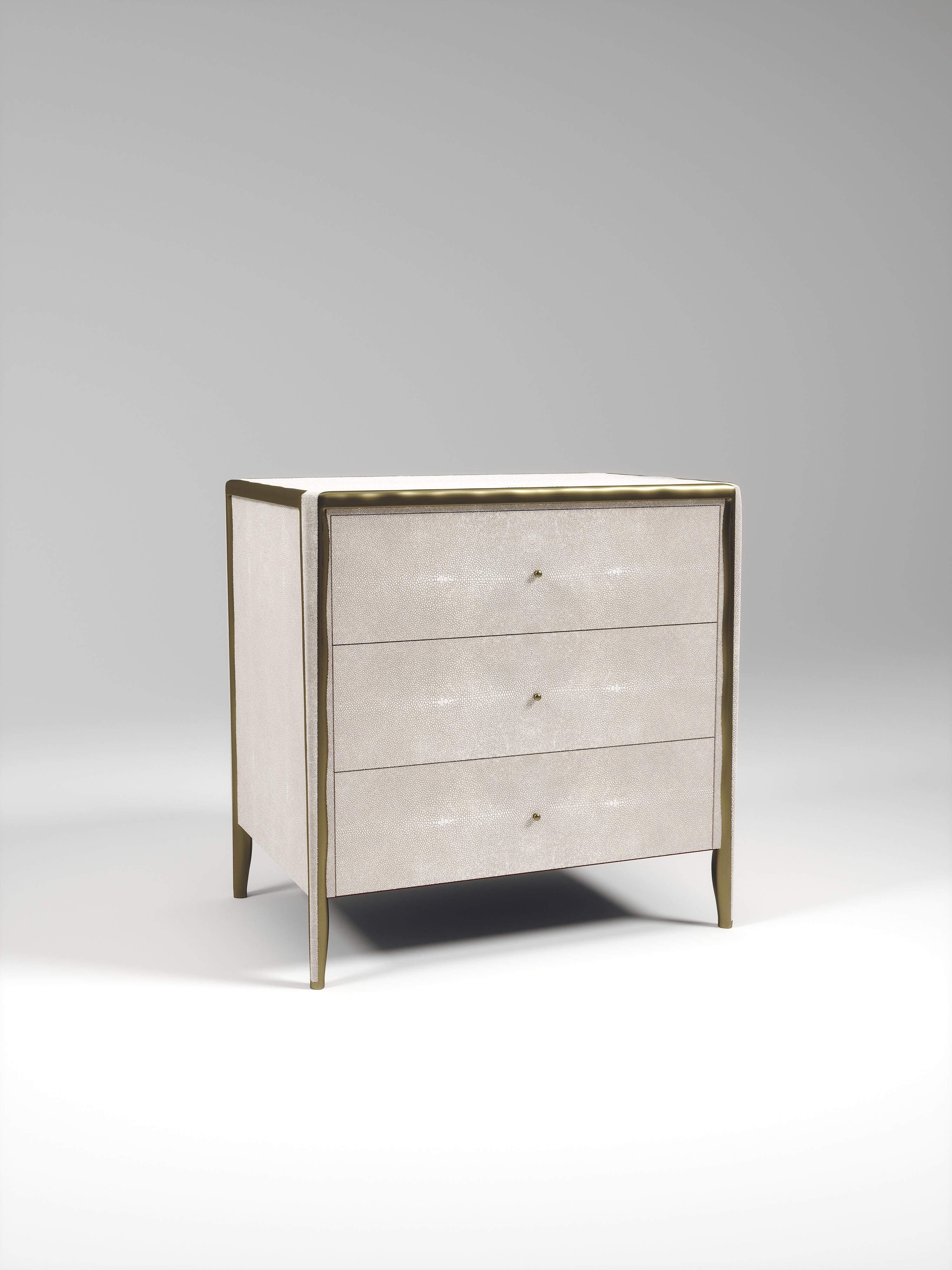 Shagreen-Beistelltisch mit Bronze-Patina-Messingdetails von R&Y Augousti im Angebot 10