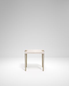 Shagreen-Beistelltisch mit Bronze-Patina-Messingdetails von R&Y Augousti