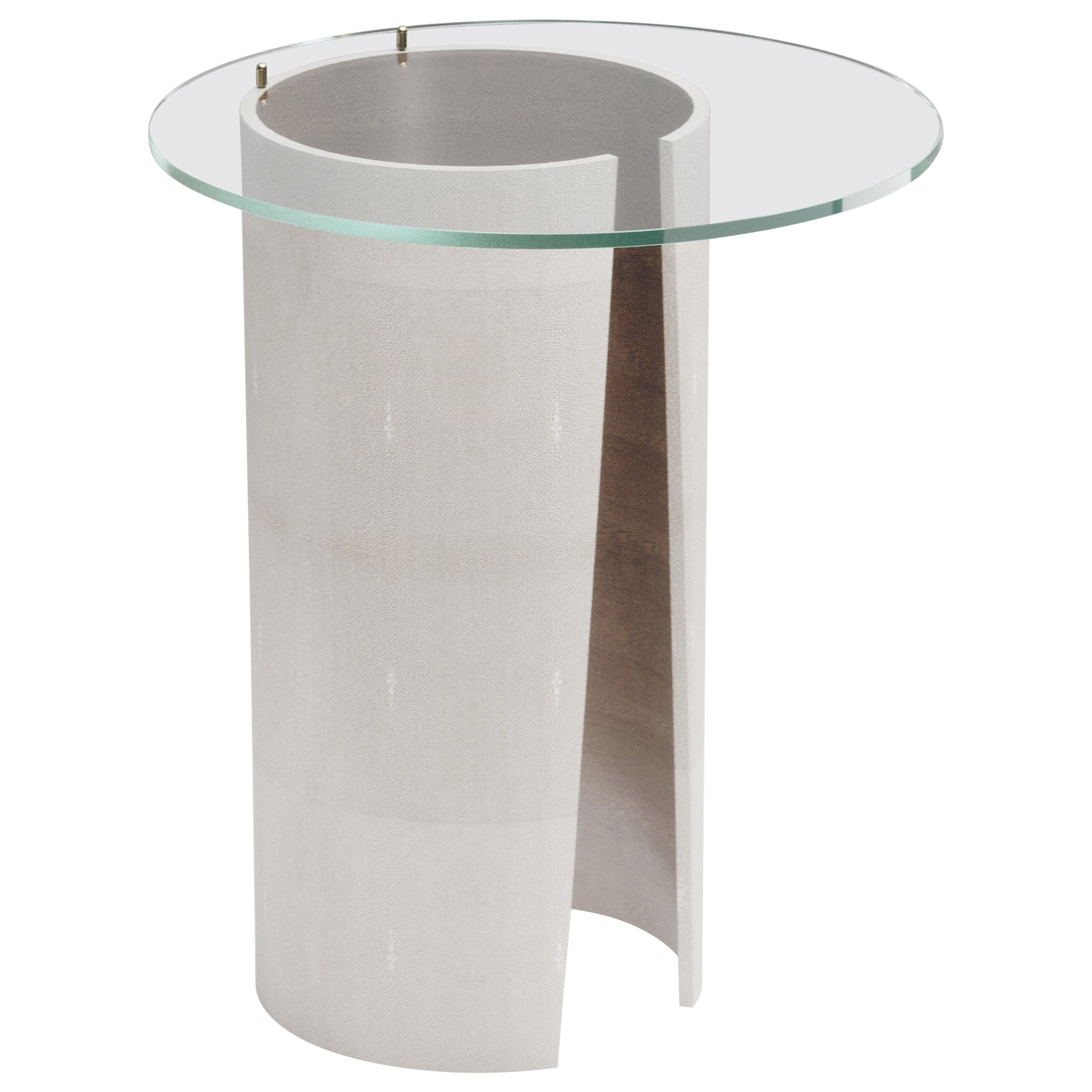 Table d'appoint en galuchat avec plateau en verre de R&Y Augousti en vente