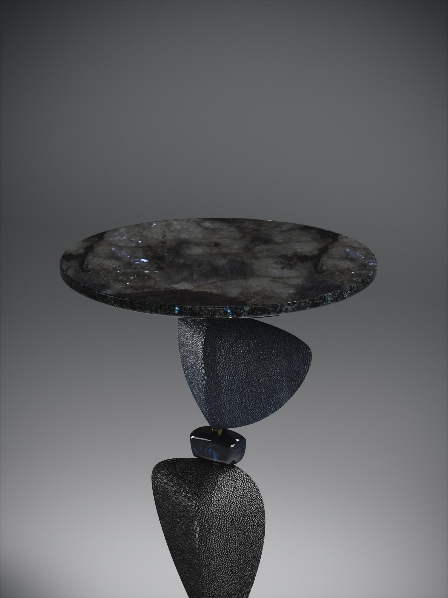 Shagreen Side Table with Mobile Sculptural Parts and Brass Accents by Kifu Paris In New Condition For Sale In New York, NY