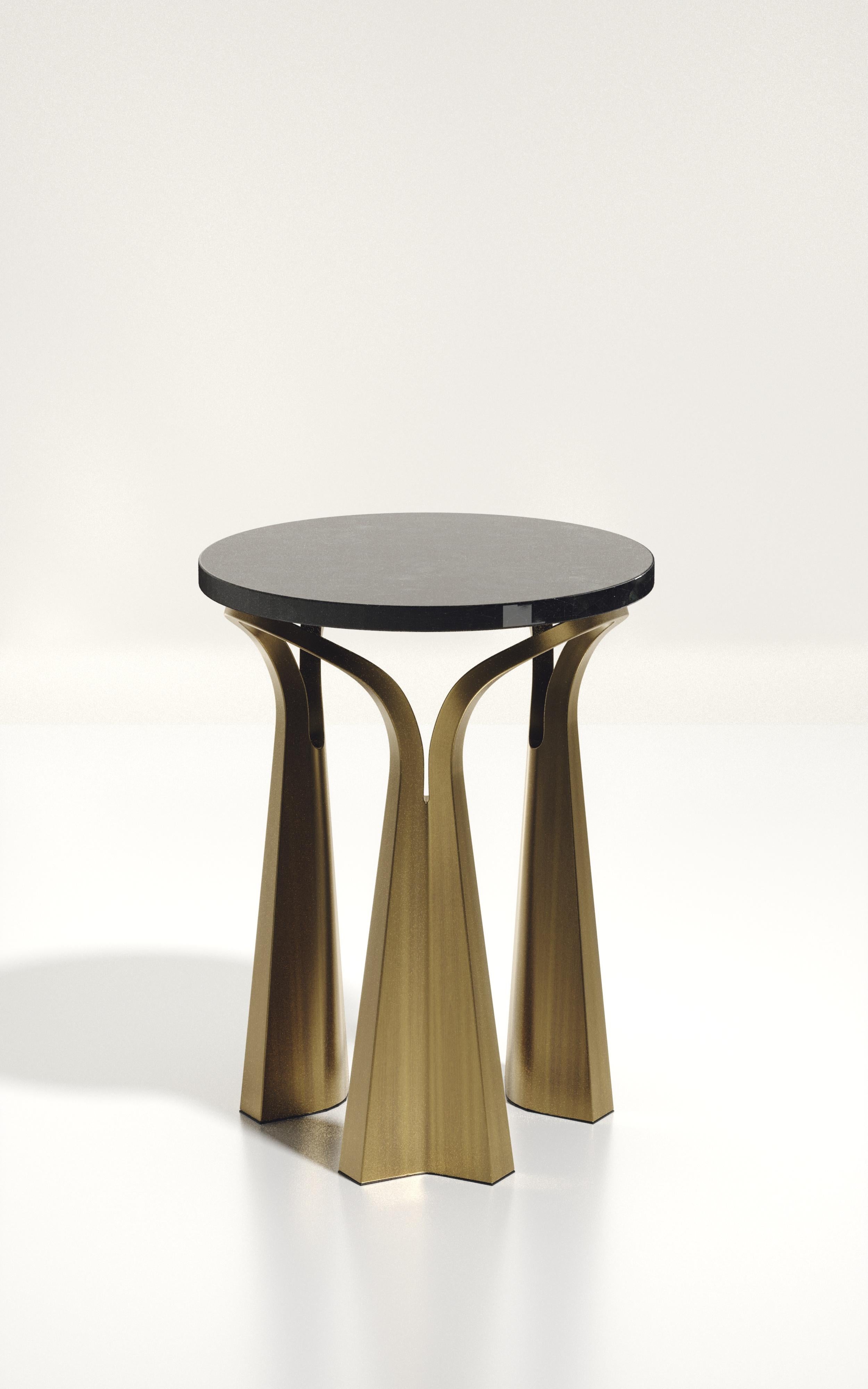 Shagreen Beistelltisch mit skulpturalen Bronze-Patina-Messingbeinen von R&Y Augousti im Angebot 7
