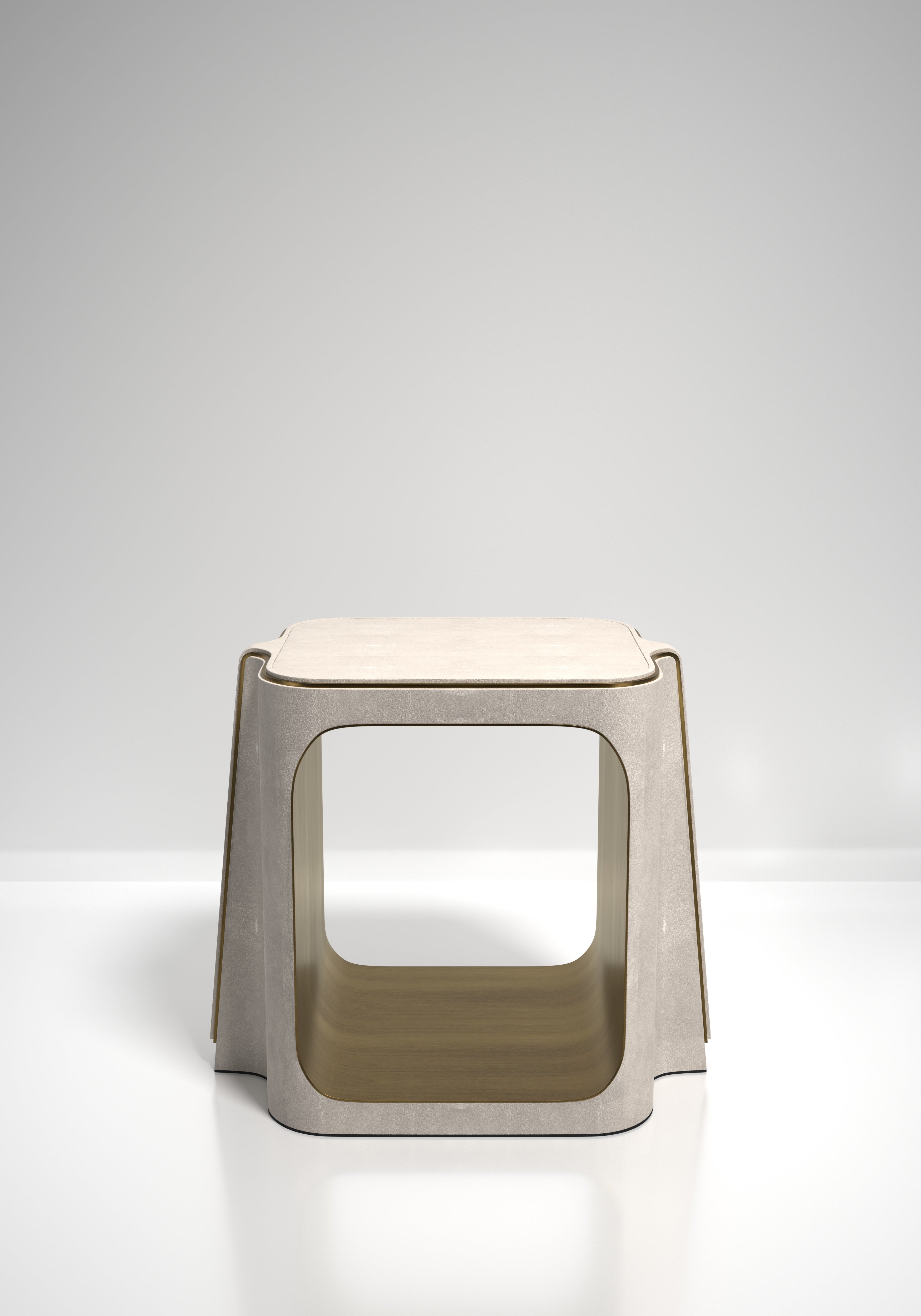 Hocker aus Chagrin mit Bronze-Patina-Messing-Details von R&Y Augousti im Angebot 3