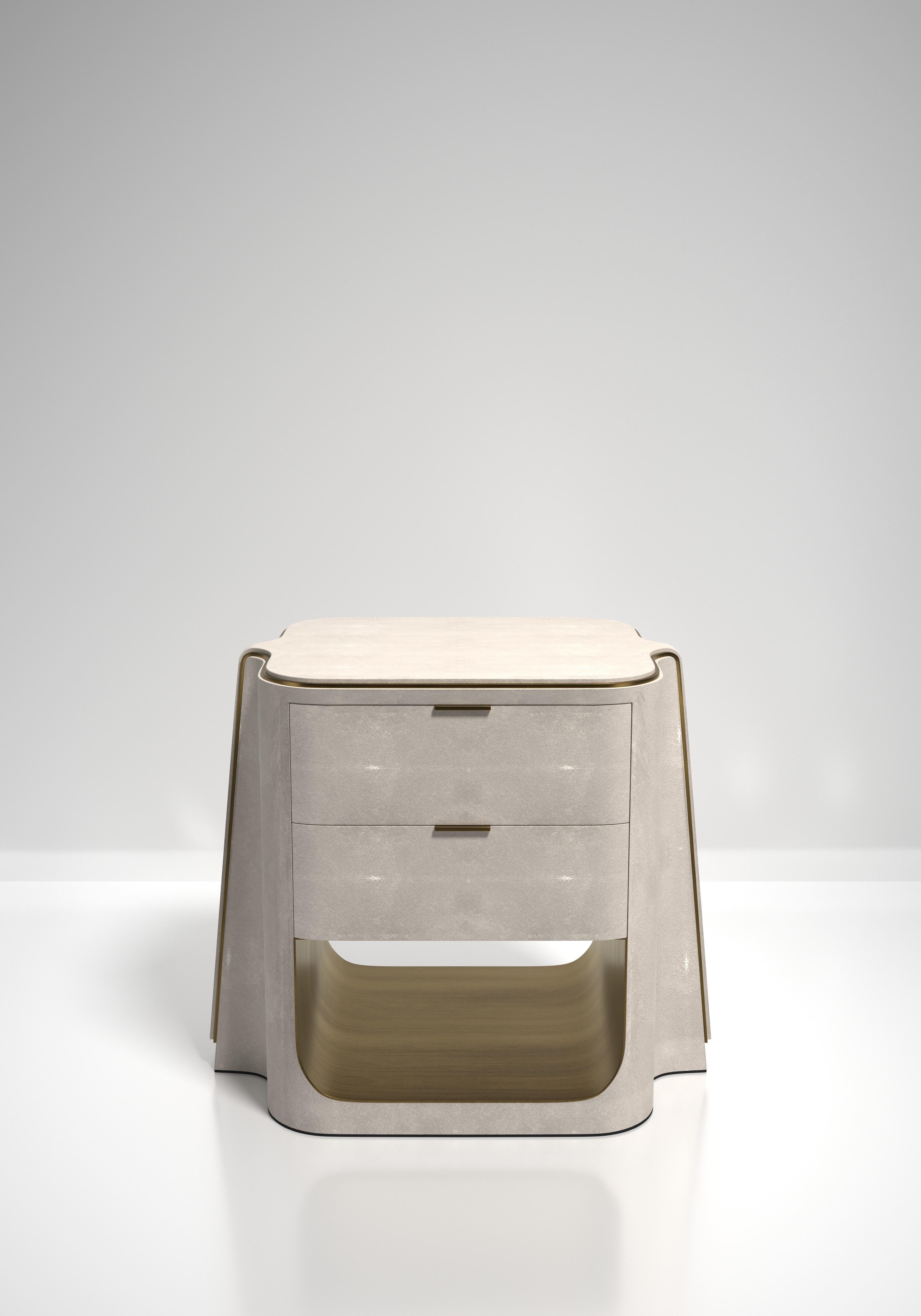 Hocker aus Chagrin mit Bronze-Patina-Messing-Details von R&Y Augousti im Angebot 4
