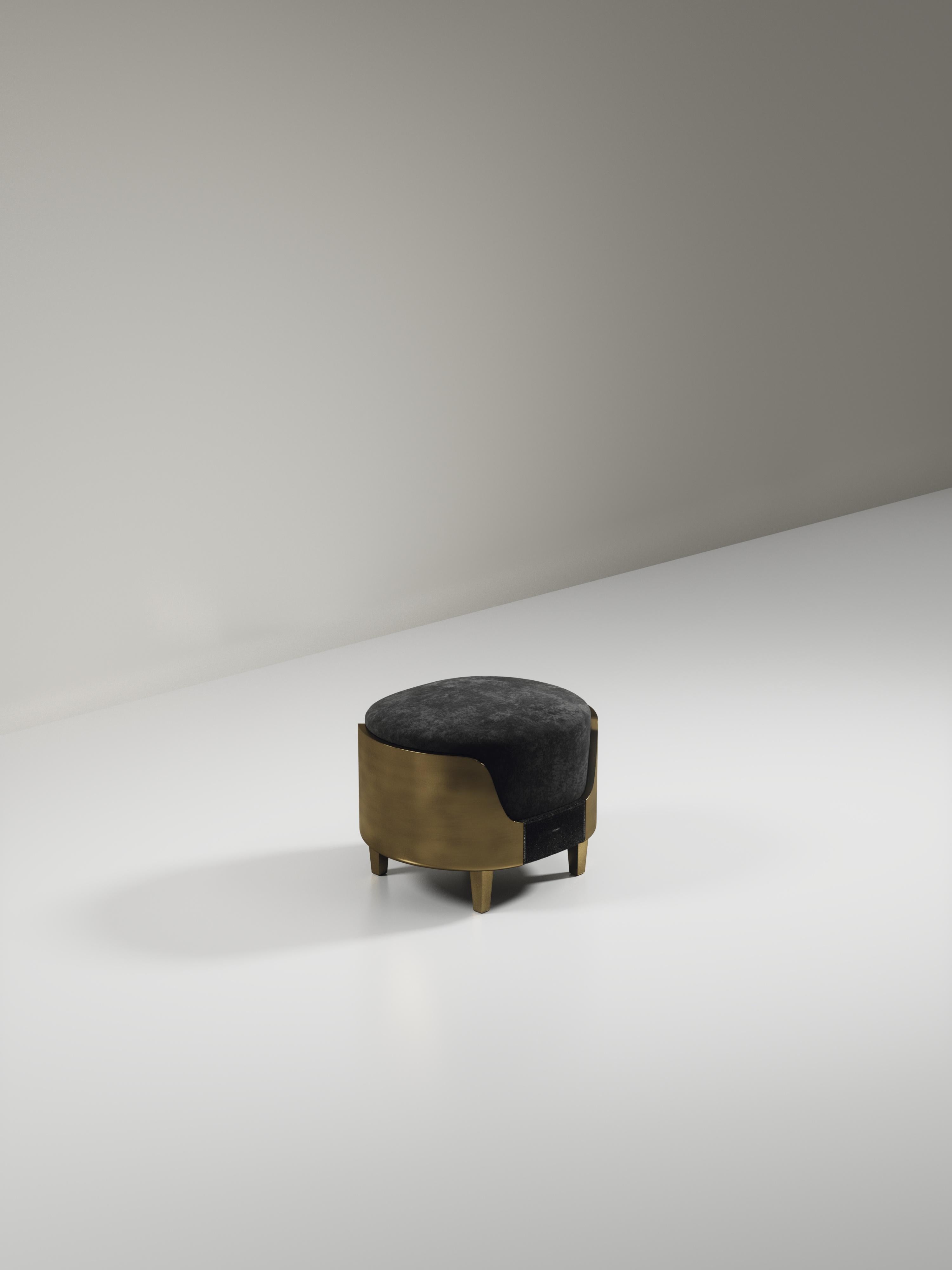 Sgabello in zigrino con dettagli in ottone patinato e bronzo di R & Y Augousti in vendita 9