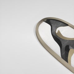 Plateau en galuchat incrusté de coquillages et patine bronze par Kifu Paris