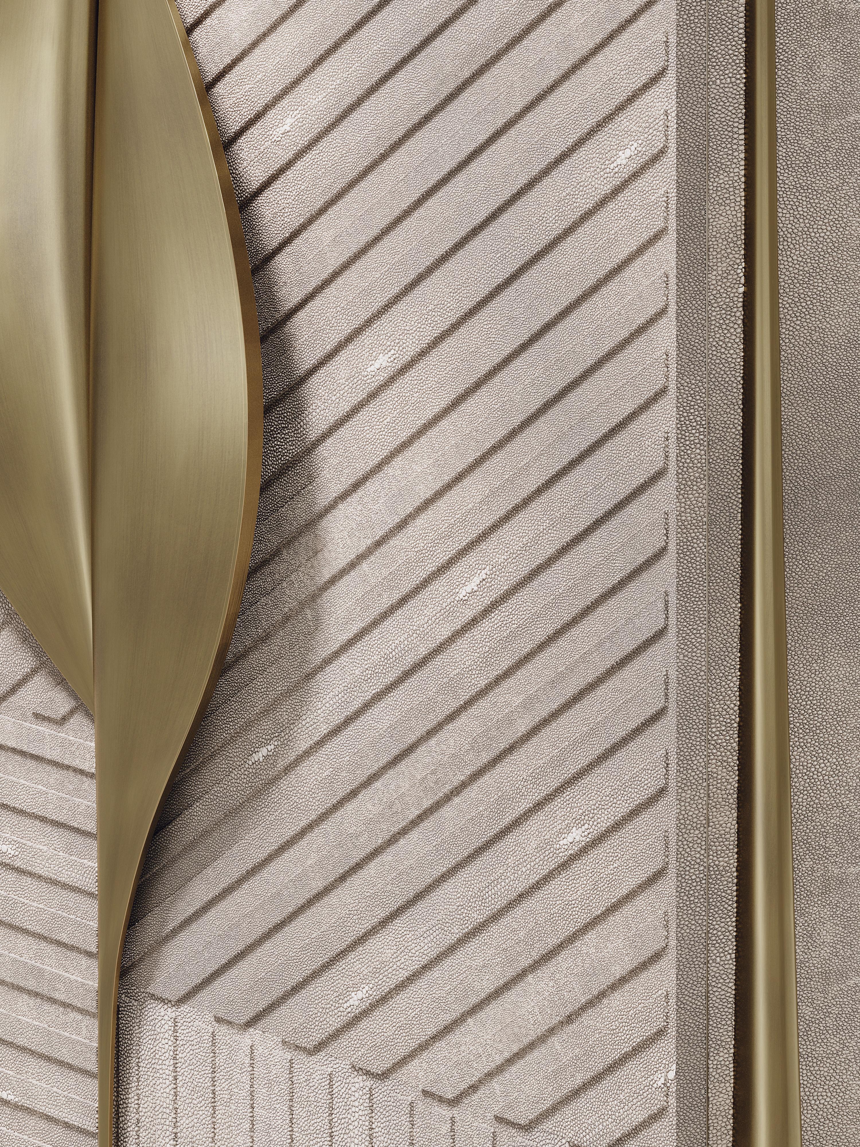Shagreen Waschtischschrank mit Bronze-Patina-Messing-Details von R&Y Augousti im Angebot 5