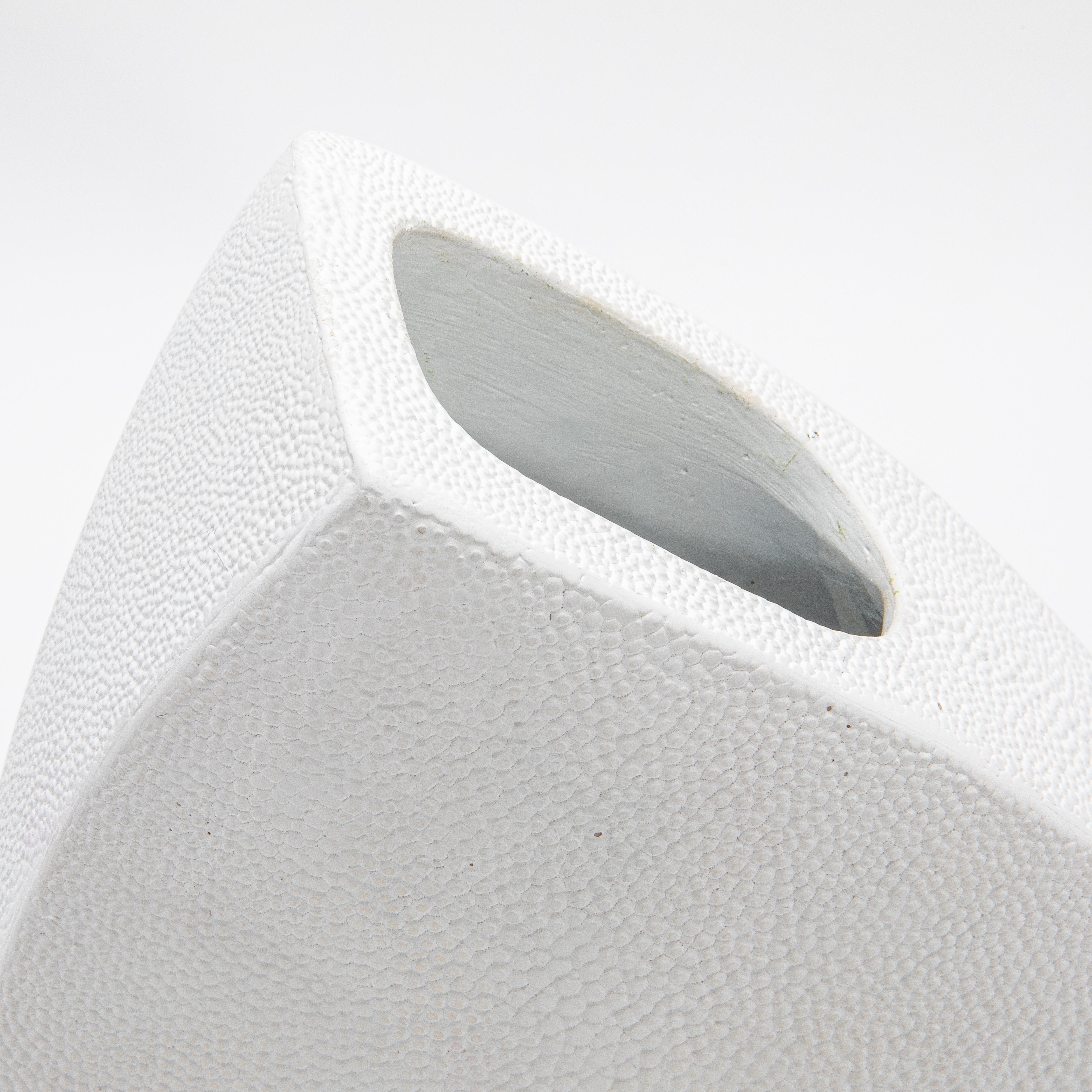 Shagreen Vase by R&Y Augousti For Sale 1