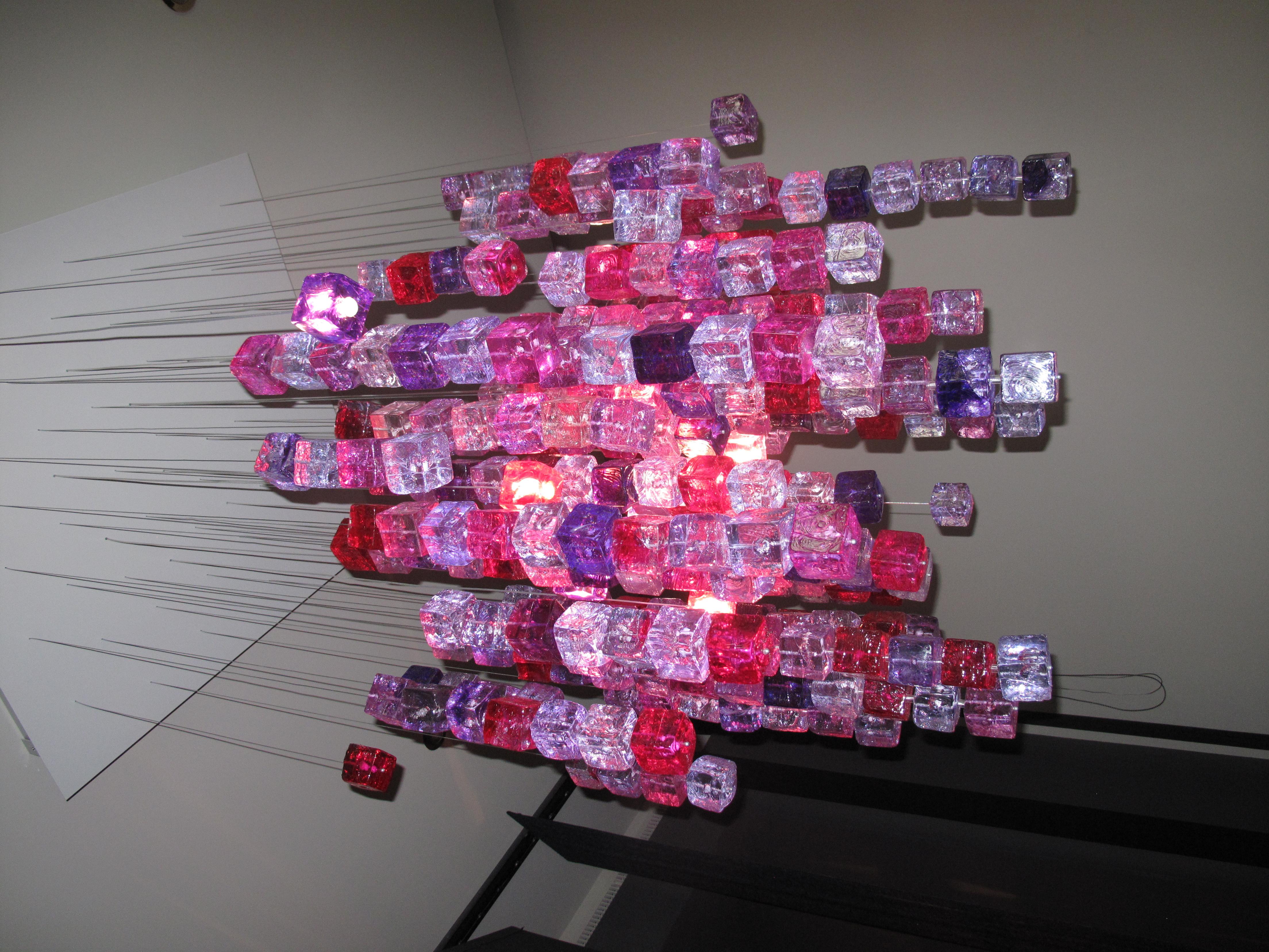 Shake Chandelier in Shades of Red and Pink Resin by Jacopo Foggini For Sale 1