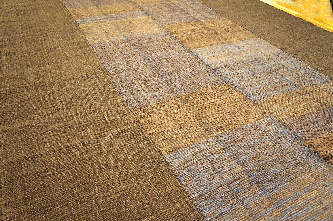 Indian Contemporary Handwoven Wool Shaker Style Flat Weave Carpet (10' 3