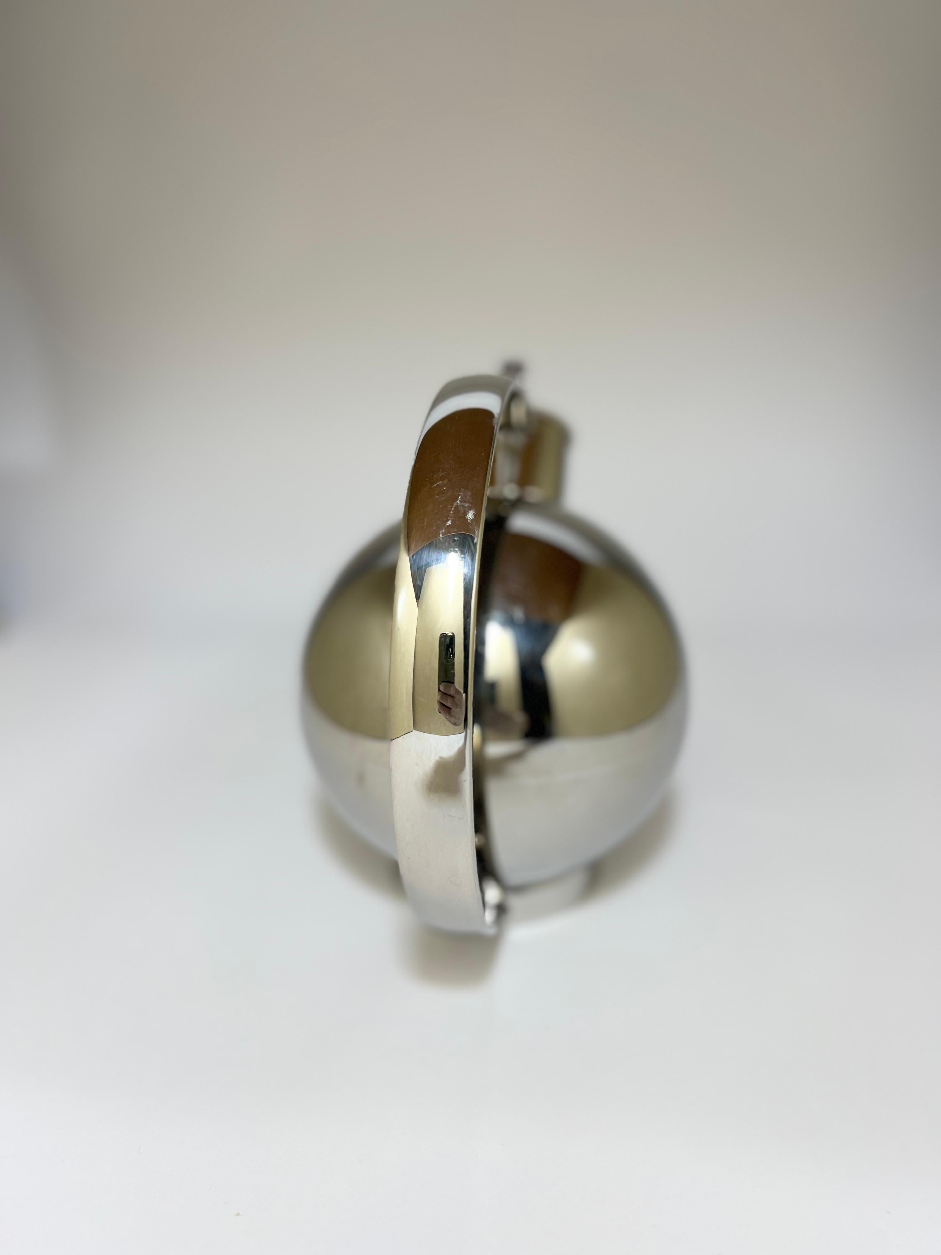 Shaker de Sylvia Stave, diseño Art Déco, Bauhaus, Alessi, 1989 Acero inoxidable en venta