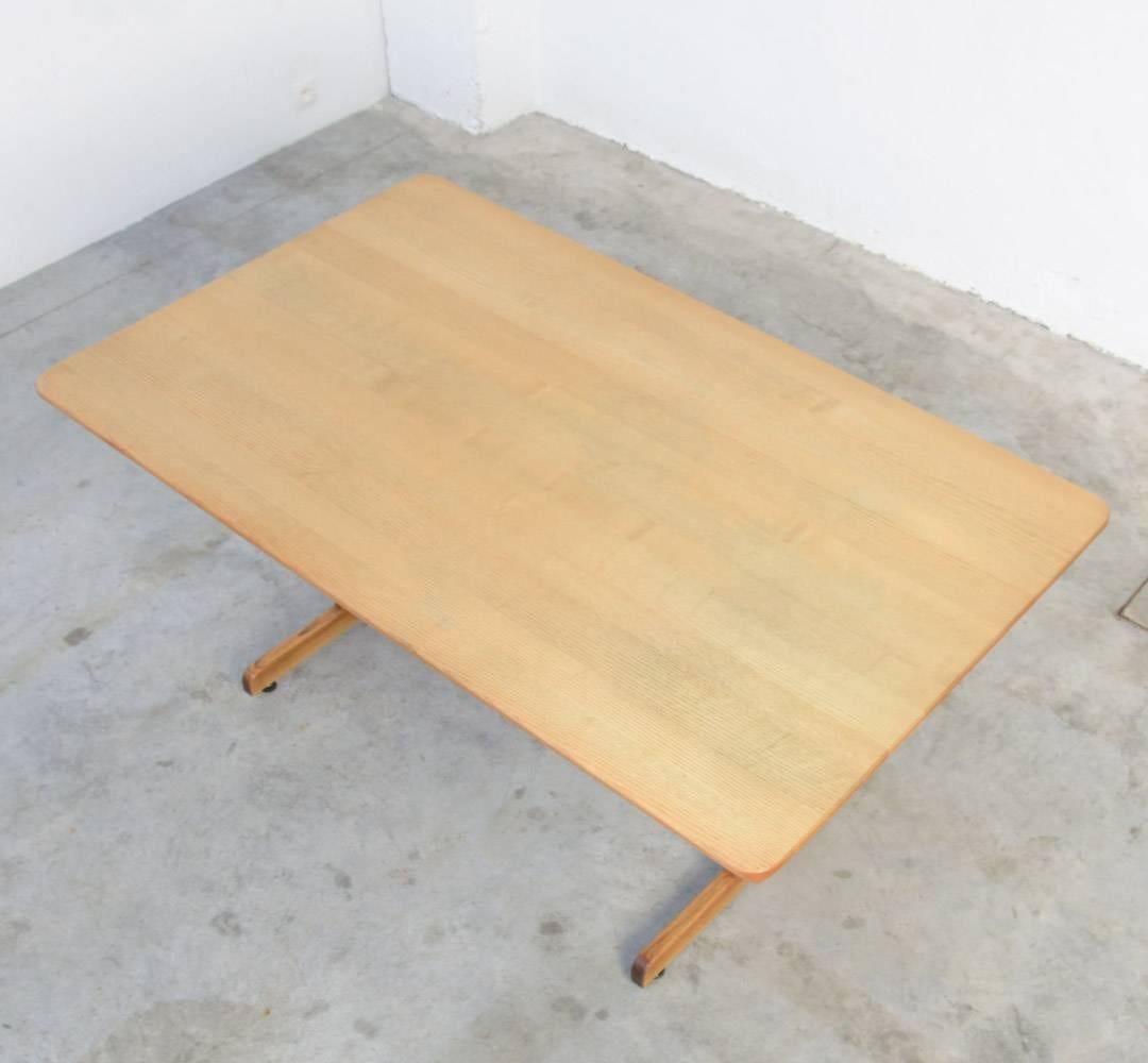 Danish Shaker Dining Table by Victor Bernt for Soren Willadsen