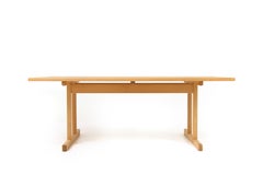 "Shaker" Dining Table - Model 6286 - Børge Mogensen