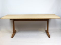 Shaker Dining Table, Model C18, of Soap Treated Oak Designed by Børge Mogensen