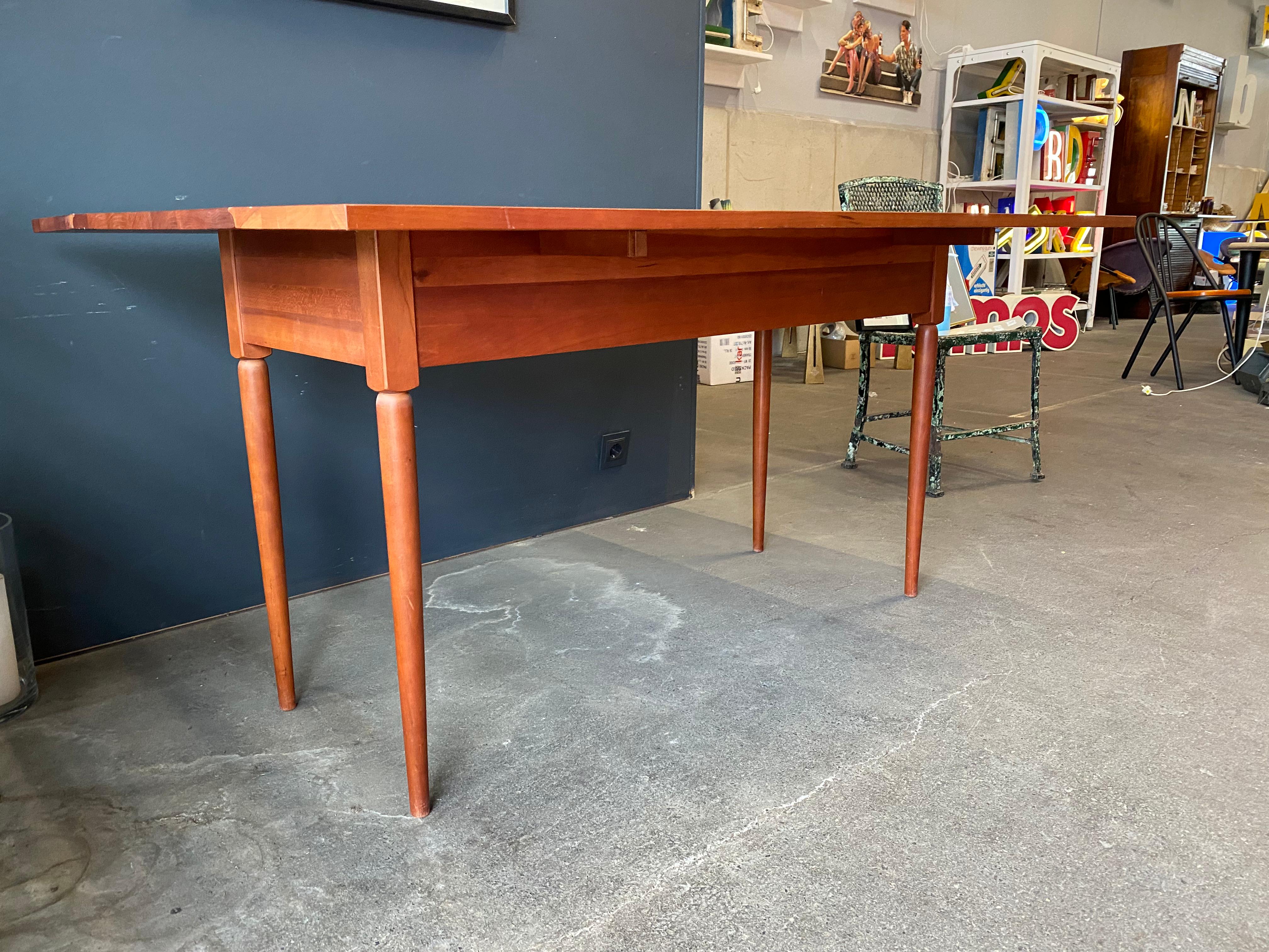Late 20th Century Shaker Furniture Drop Leaf Table by De Padova, Cherrywood
