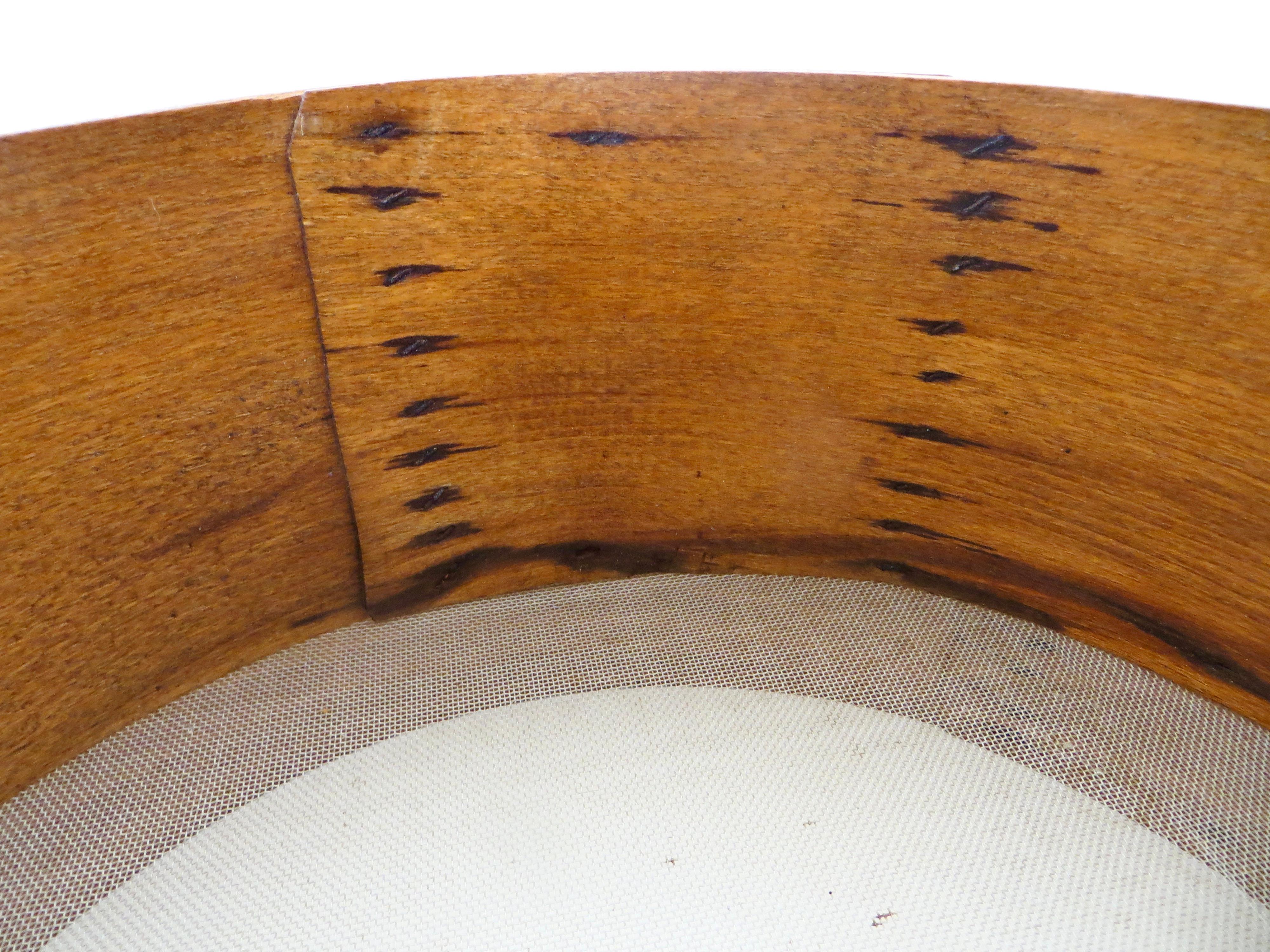 Early 20th Century Shaker Round Bentwood Flour Sifter; Pennsylvania, Circa 1900 For Sale