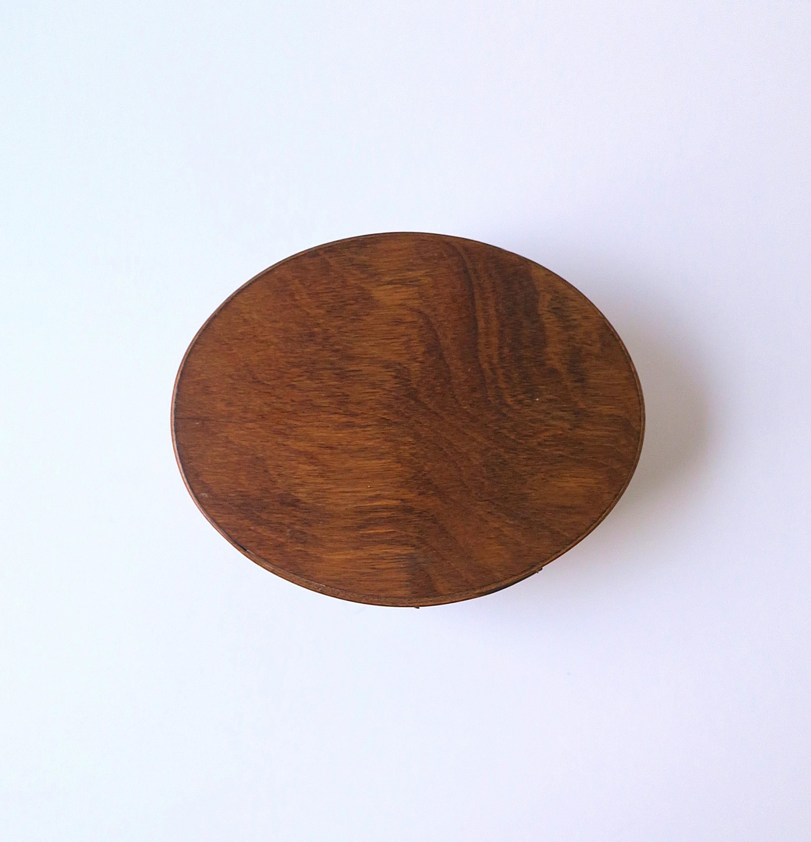 Shaker Storage Box For Sale 7