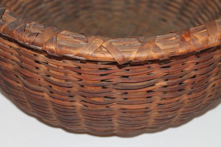 Shaker Style Swing Handle Basket at 1stDibs