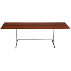 Shaker Table by Arne Jacobsen for the SAS Royal Hotel in 1958