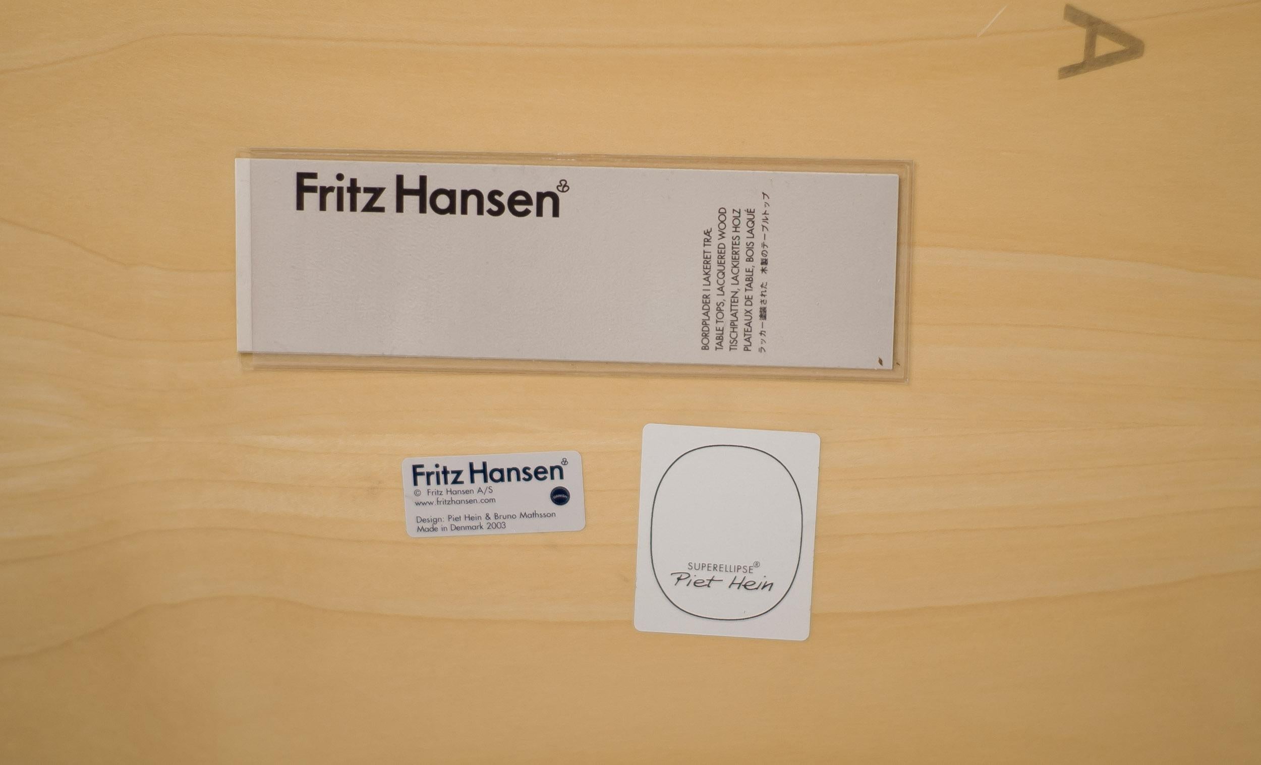 Shaker Table in Ash by Arne Jacobsen for Fritz Hansen 3