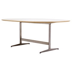 Shaker Table in Ash by Arne Jacobsen for Fritz Hansen
