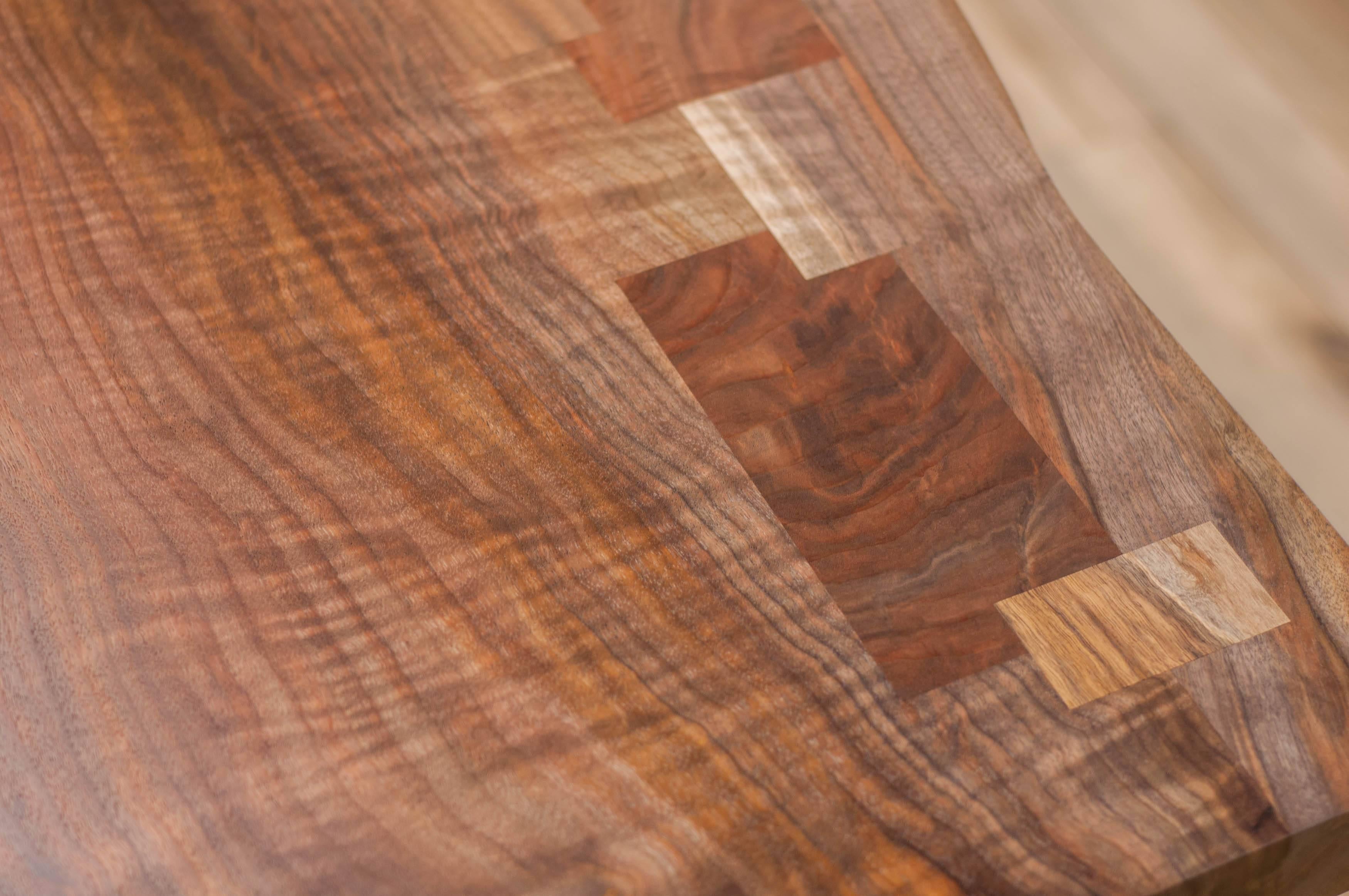 Shaker Table in Claro Walnut Slab and Cast Bronze Legs In New Condition In Vancouver, BC