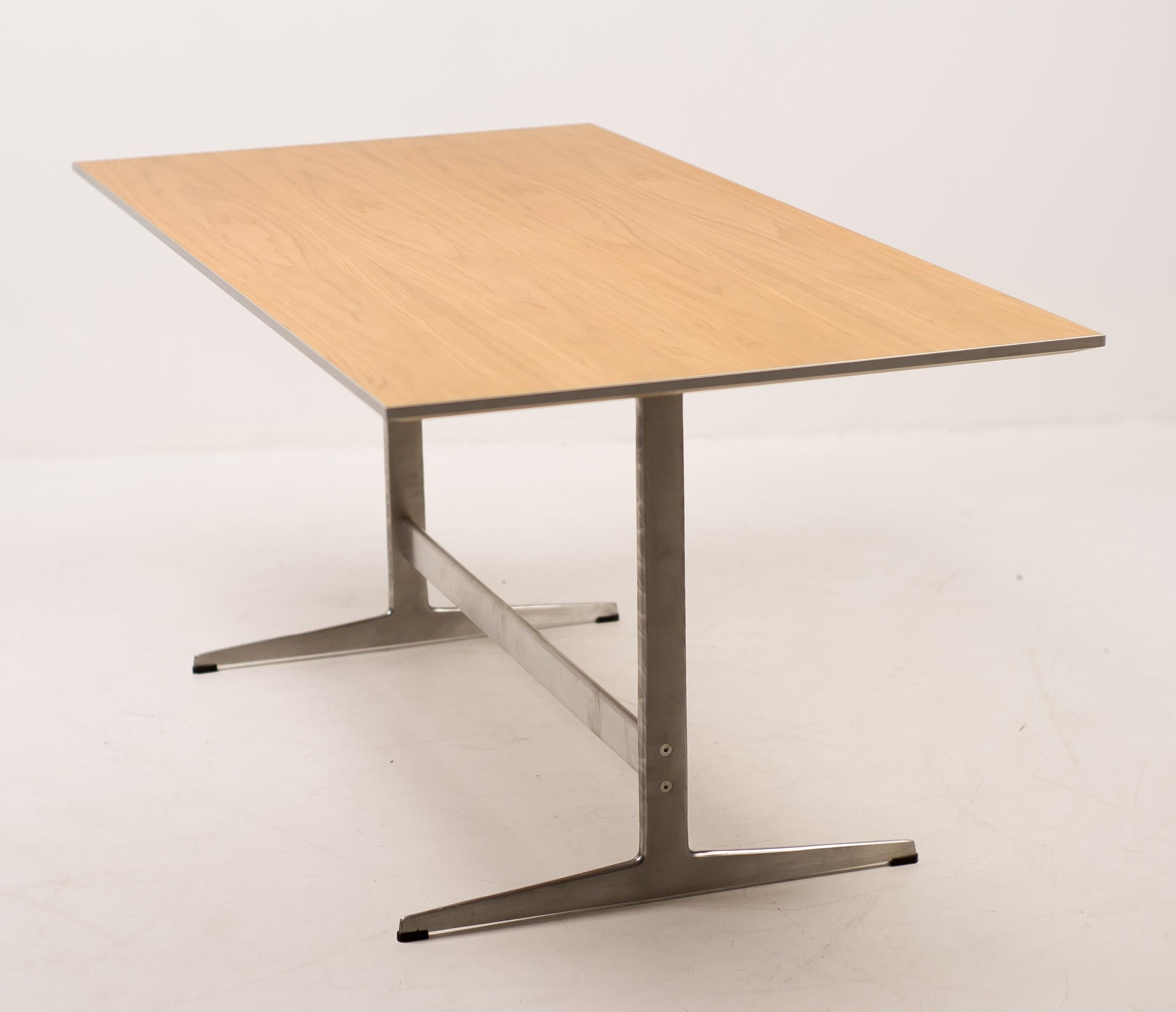 Contemporary Shaker Table in Walnut by Arne Jacobsen
