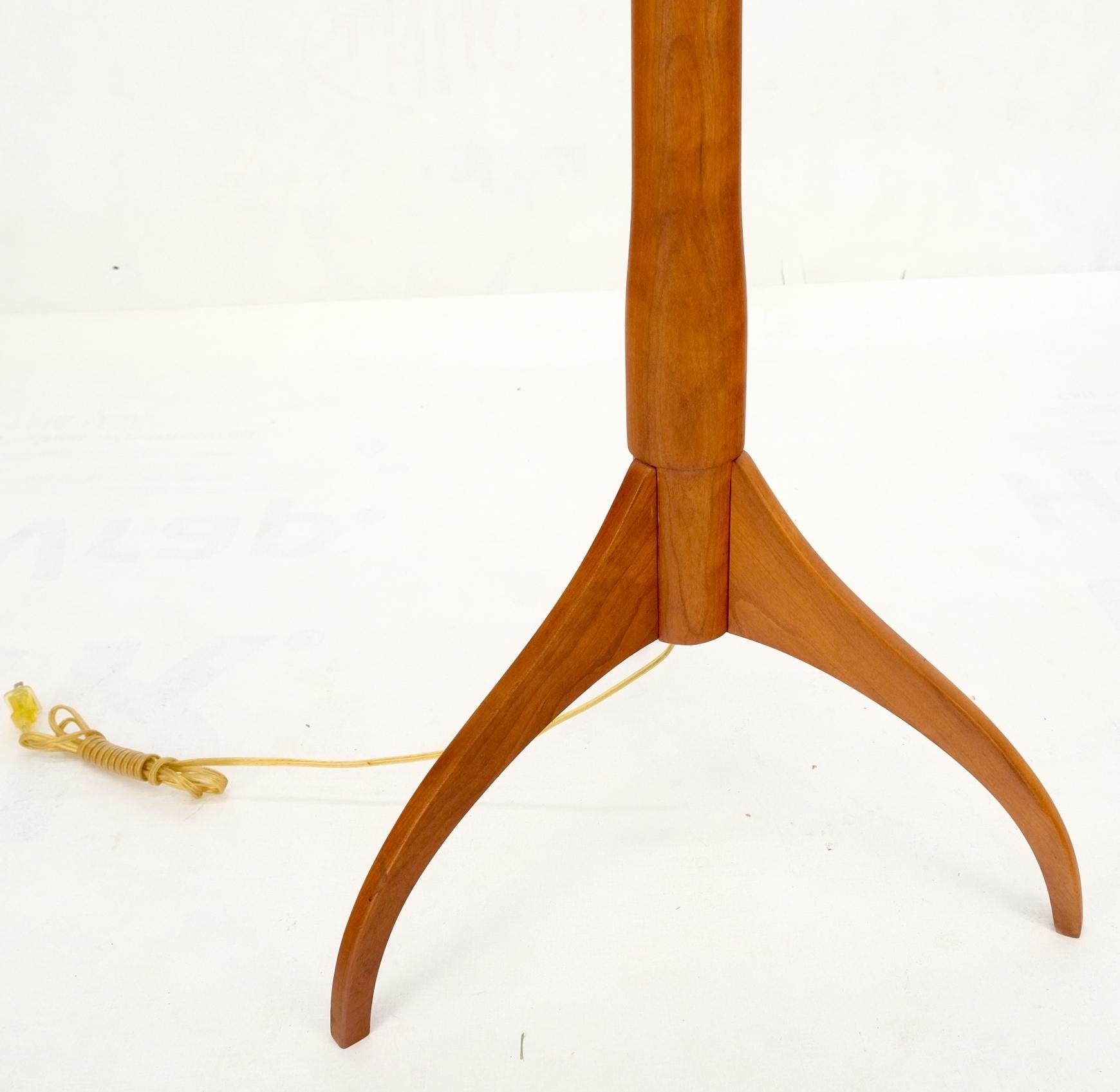 Shaker Turned Solid Cherry Floor Lamp  In Good Condition In Rockaway, NJ