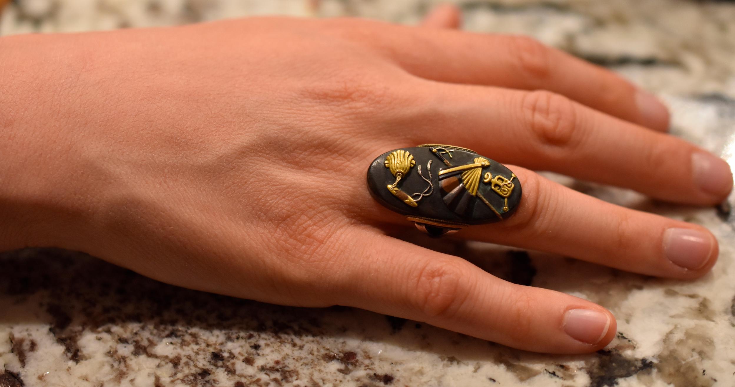 C1880 Shakudo Signet Ring of Mixed Metals for Member of the Warrior Class  In Excellent Condition In Baltimore, MD