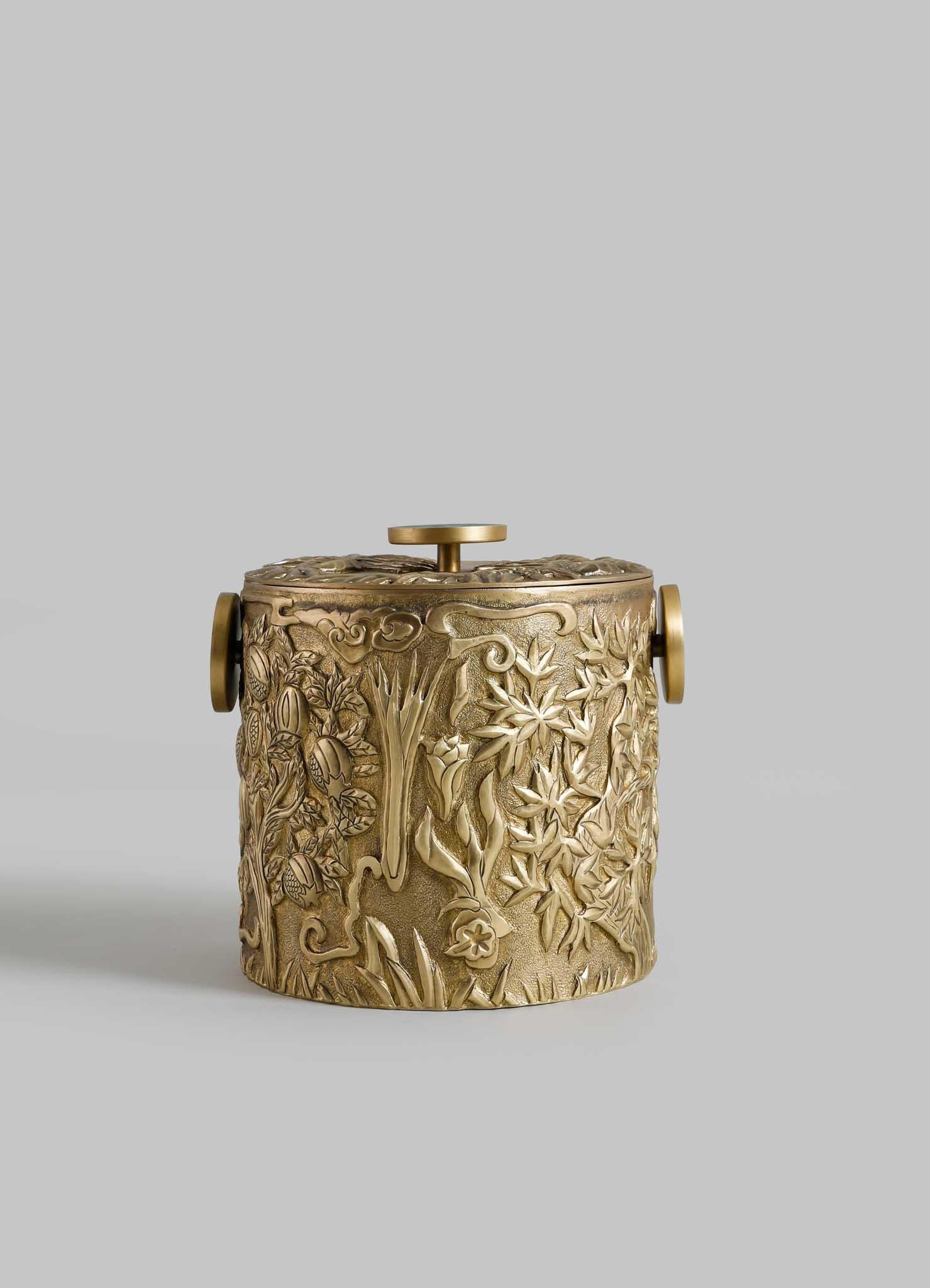 Großer Shalimar Eiskübel aus Messing und Halbedelsteinen, Viya von Vikram Goyal (Indisch) im Angebot