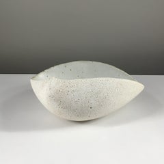Shallow Bowl with Inner Light Grey Glaze by Yumiko Kuga