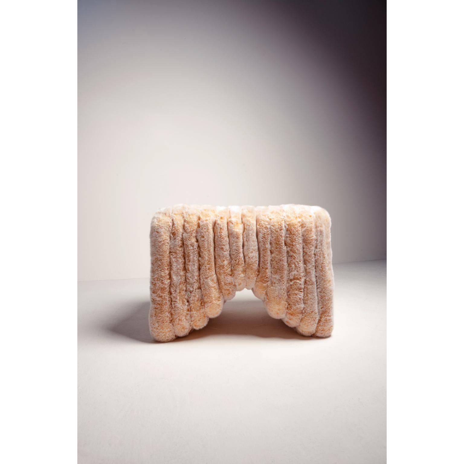 Bois Table d'appoint Shamalow par Senimo en vente