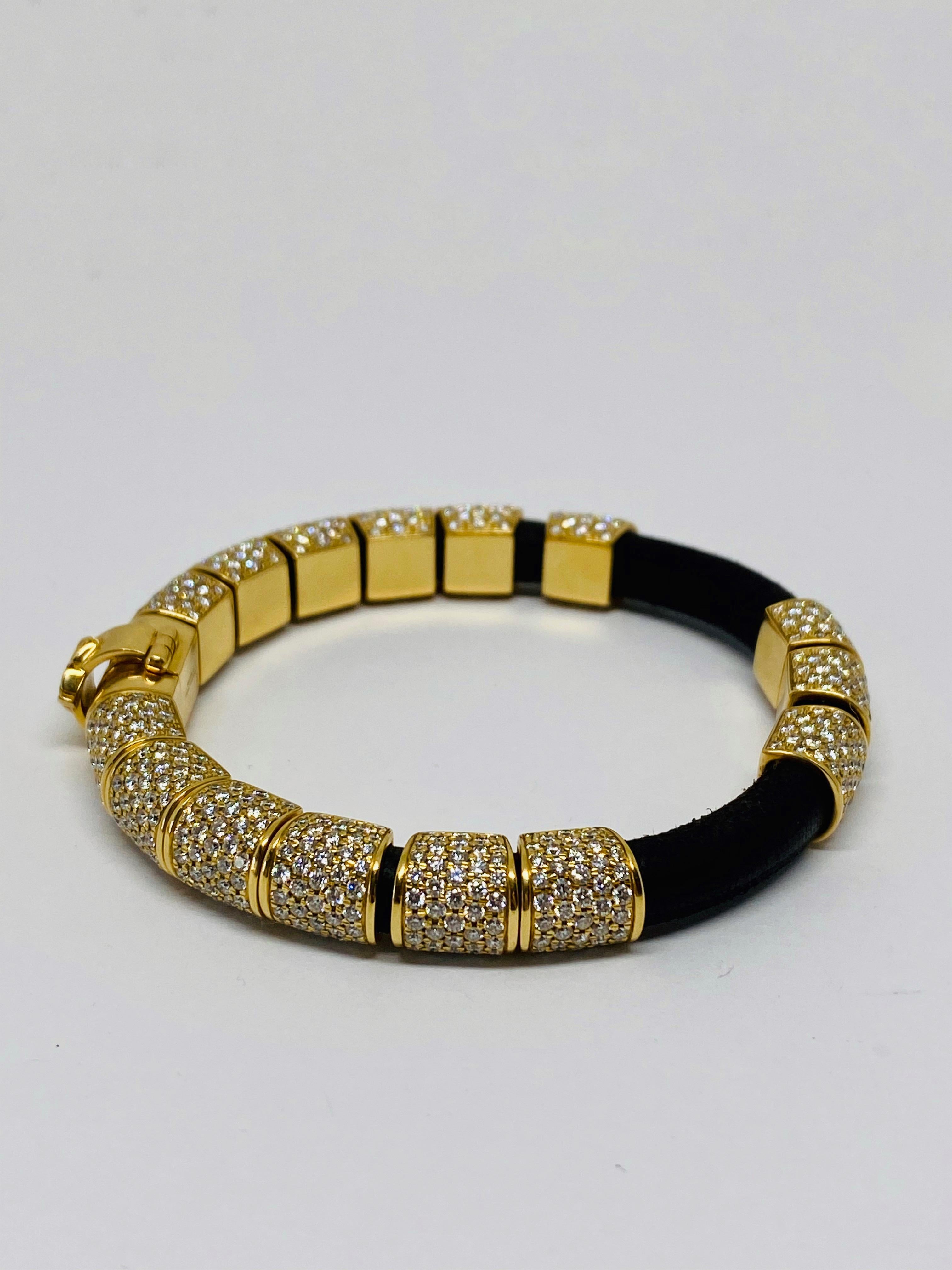 Round Cut Shamballa Jewels 12ct Diamond 18K Yellow Gold and Leather Bracelet 