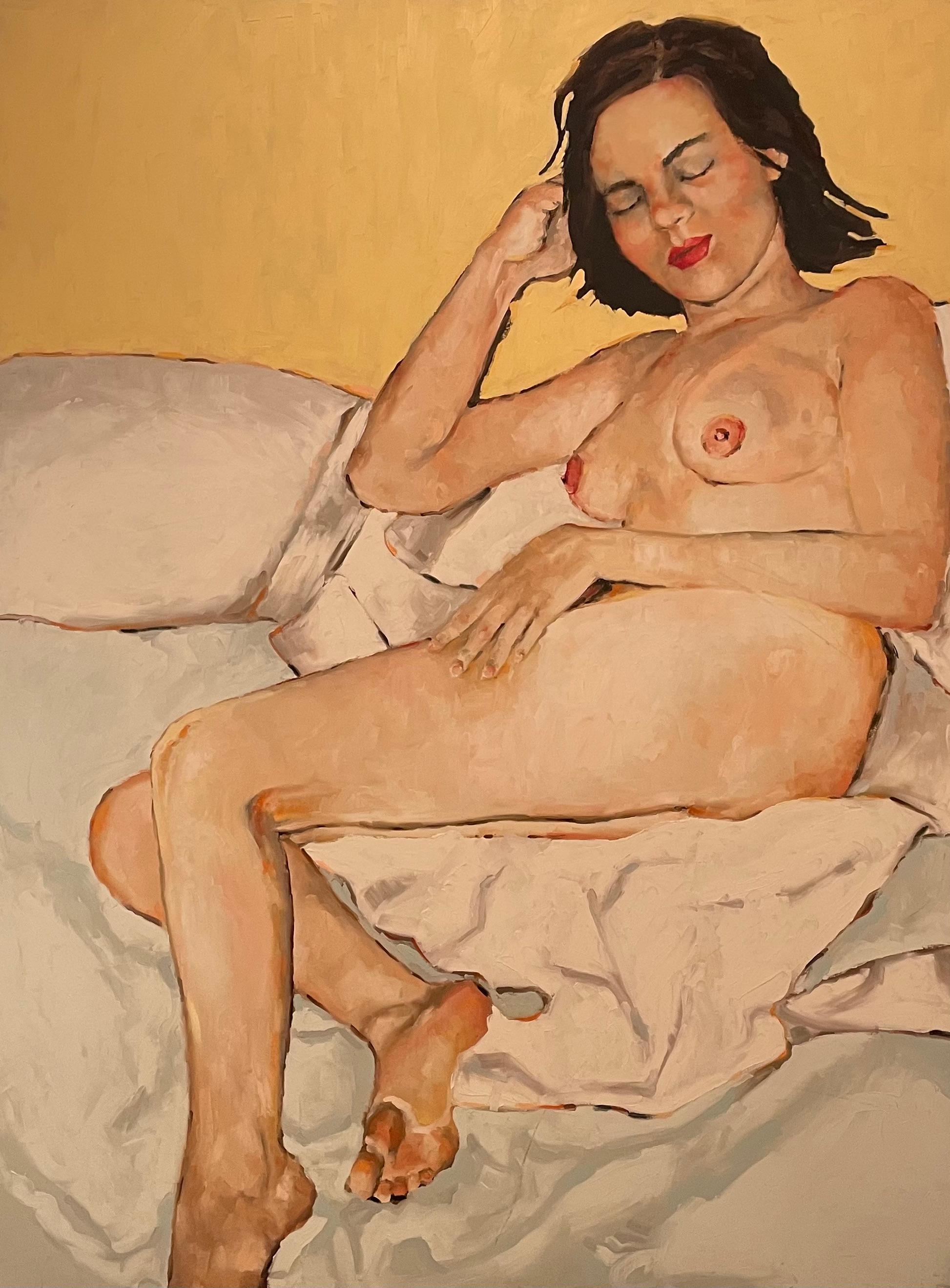 "Reclining Woman Nude" von Shana Wilson ist ein 48" x 36" großer zeitgenössischer figurativer Akt, der die menschliche Form auf subtile und anmutige Weise darstellt. Die Farbpalette besteht aus weichen, erdigen Tönen wie warmen Brauntönen und zarten