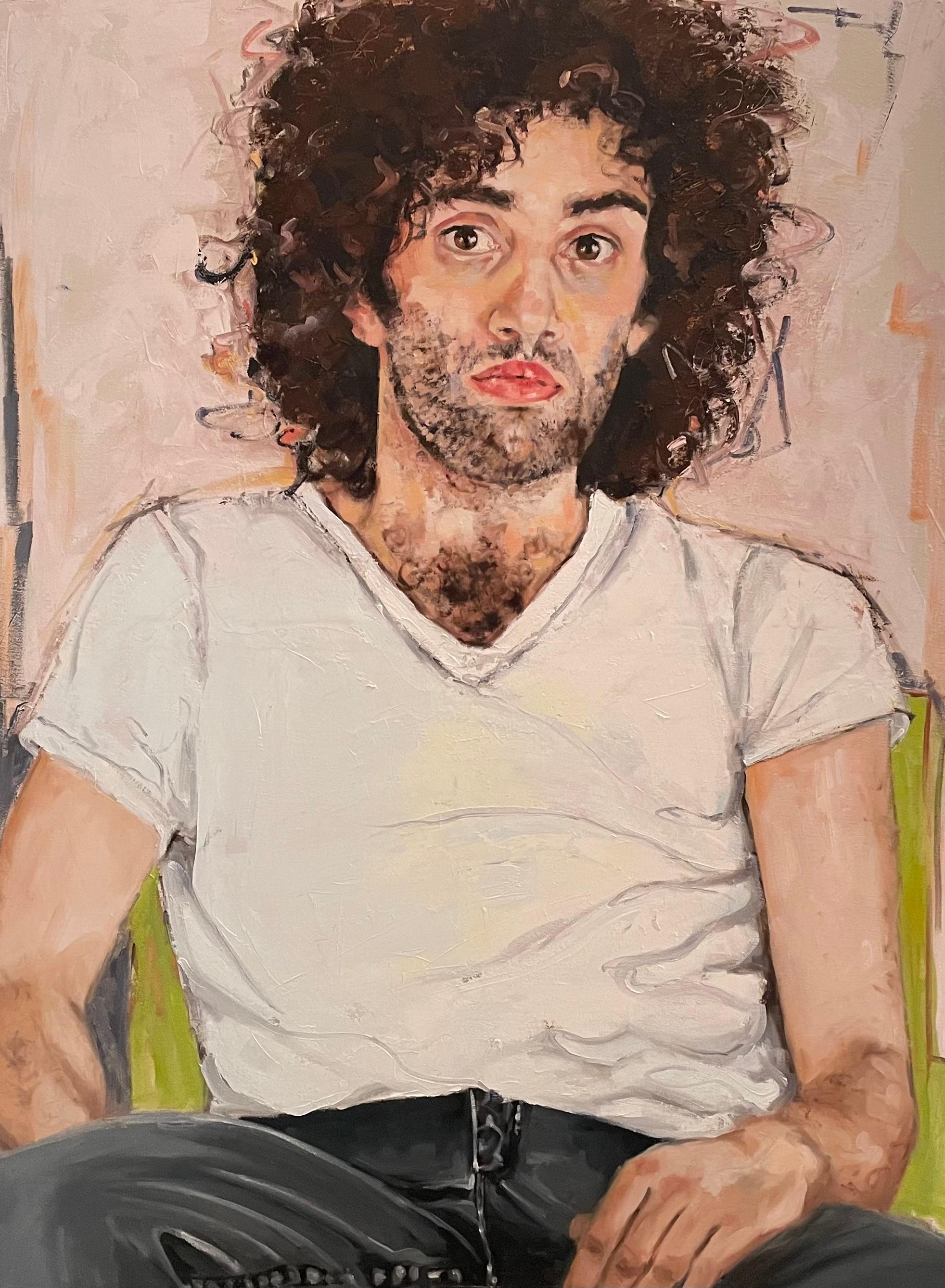 Figurative Painting di Shana Wilson - "Giovane uomo seduto" di Wilson - Figurativo espressivo in toni tenui di pastello