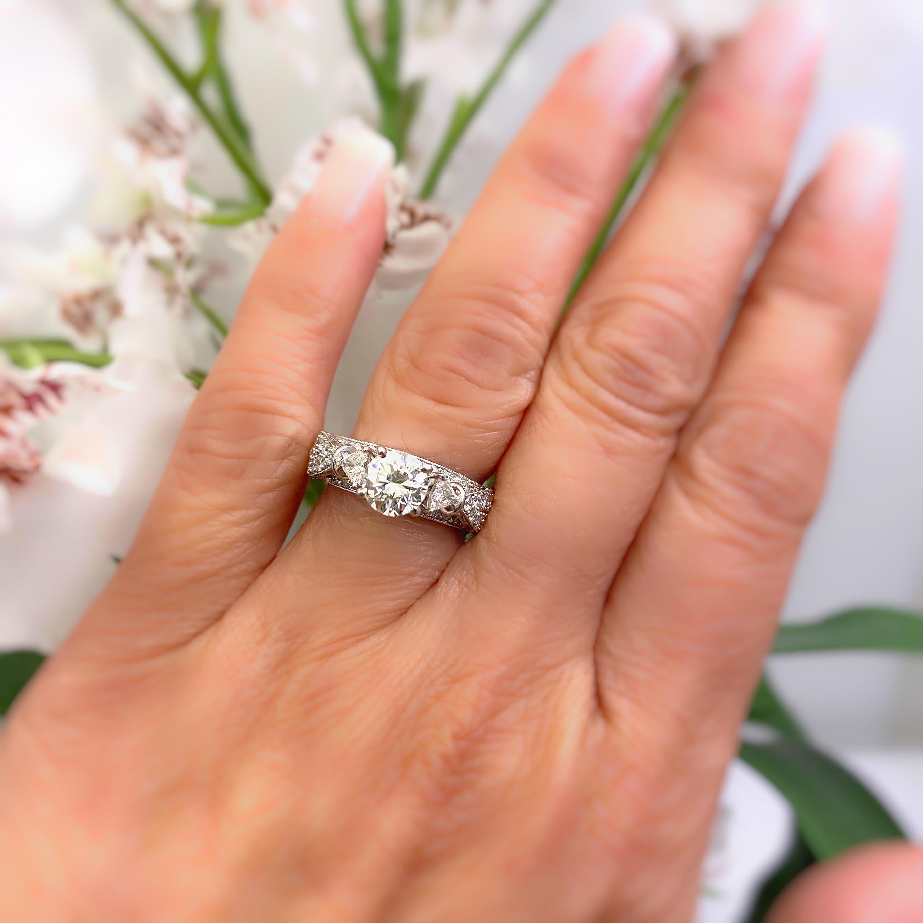 Shane Co. 1.75 Carat Round Brilliant Diamond Engagement Ring 14 Karat 3