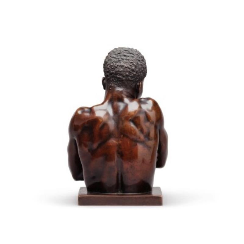 Shangaan-Bronzebüste von Anton van Wouw, 1907 - kraftvolles Porträt eines Wanderarbeiters, gegossen von G. Nisini, Rom - mit der Inschrift 'Anton van Wouw  / 

Bronze 30cm mal 20cm, mal 15cm (einschließlich Sockel)

Provenienz Englische Private