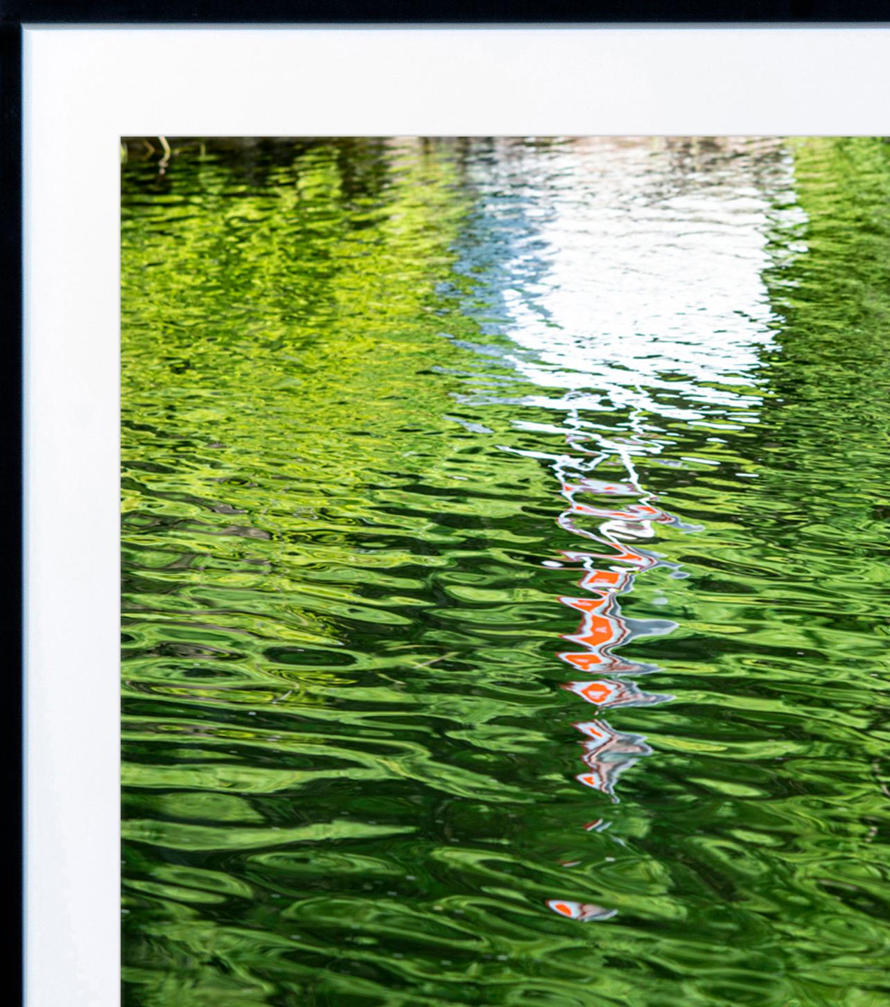 Lac Opinicon 1/8 - paysage abstrait, photographie couleur, impression giclée - Contemporain Photograph par Shani Mootoo
