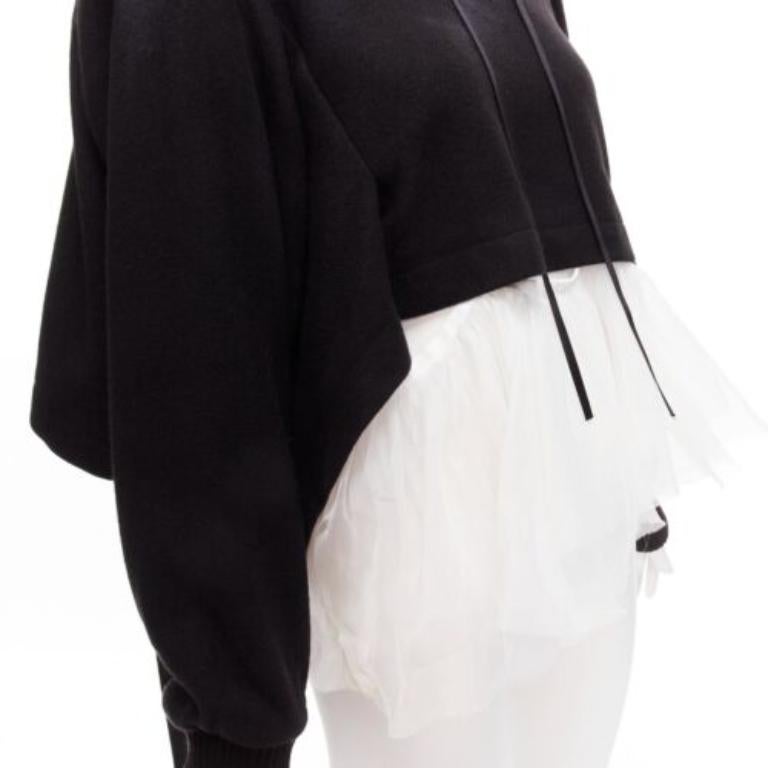 SHANSHAN RUAN nero nero yak bianco seta staccabile tulle strato felpa con cappuccio FR36 XS in vendita 1