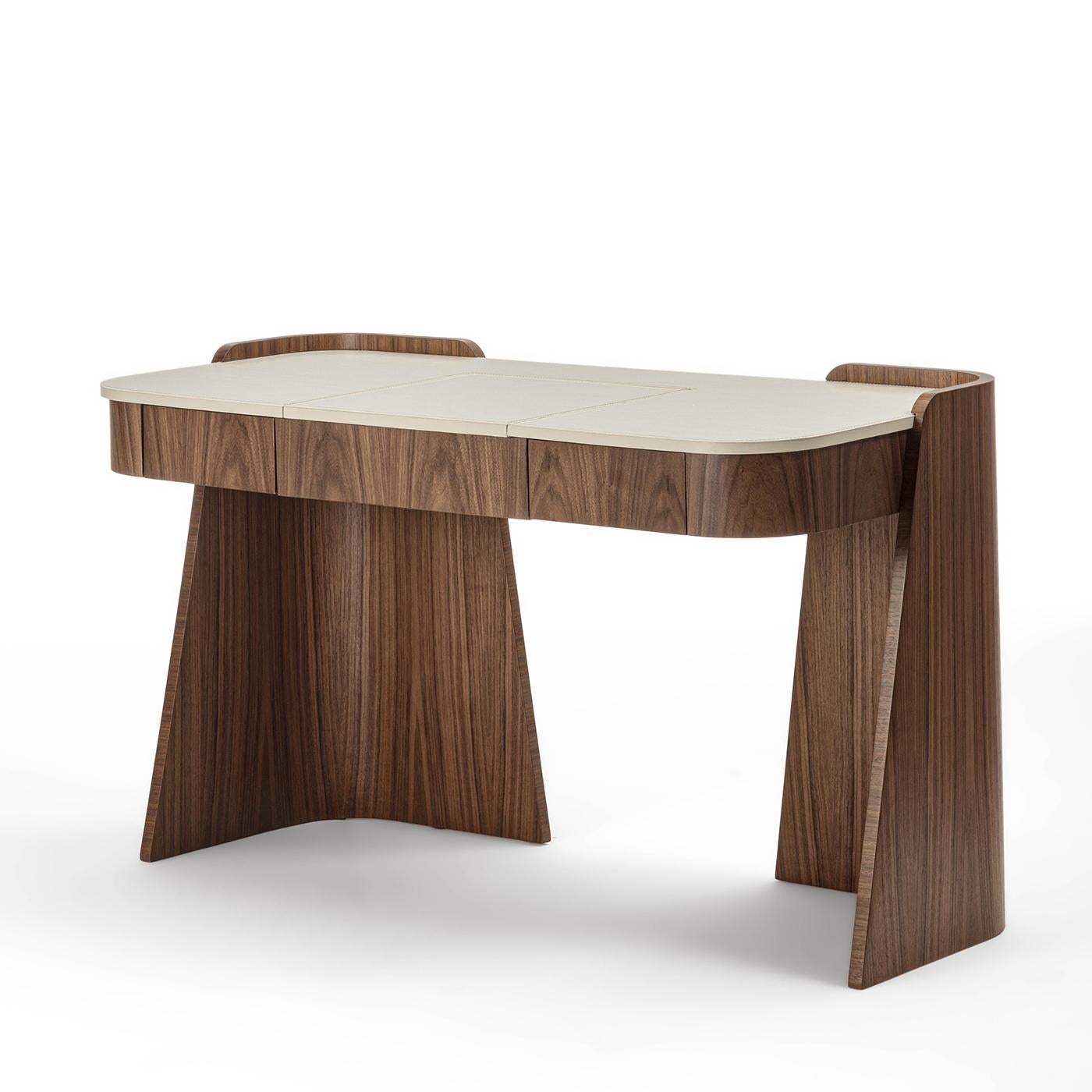 Shape Leather & Canaletto Walnut Vanity Desk In New Condition For Sale In Milan, IT