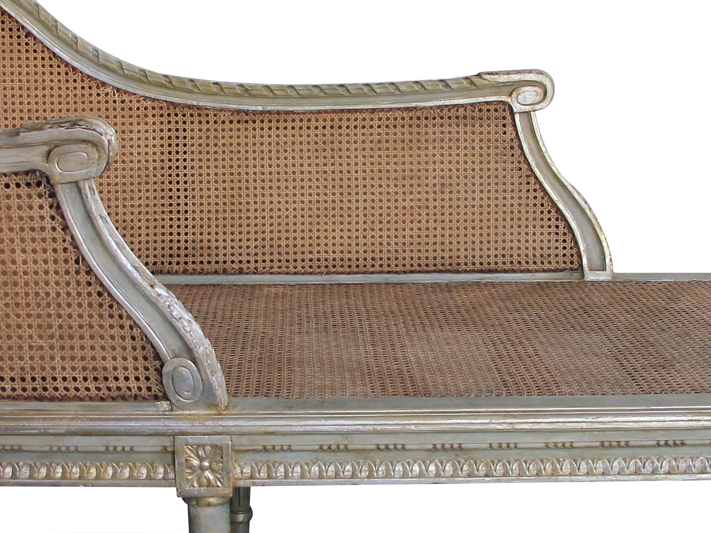 Shapely French Louis XVI Pale-Green Painted and Silver-Gilt Recamier with Caning In Good Condition In San Francisco, CA