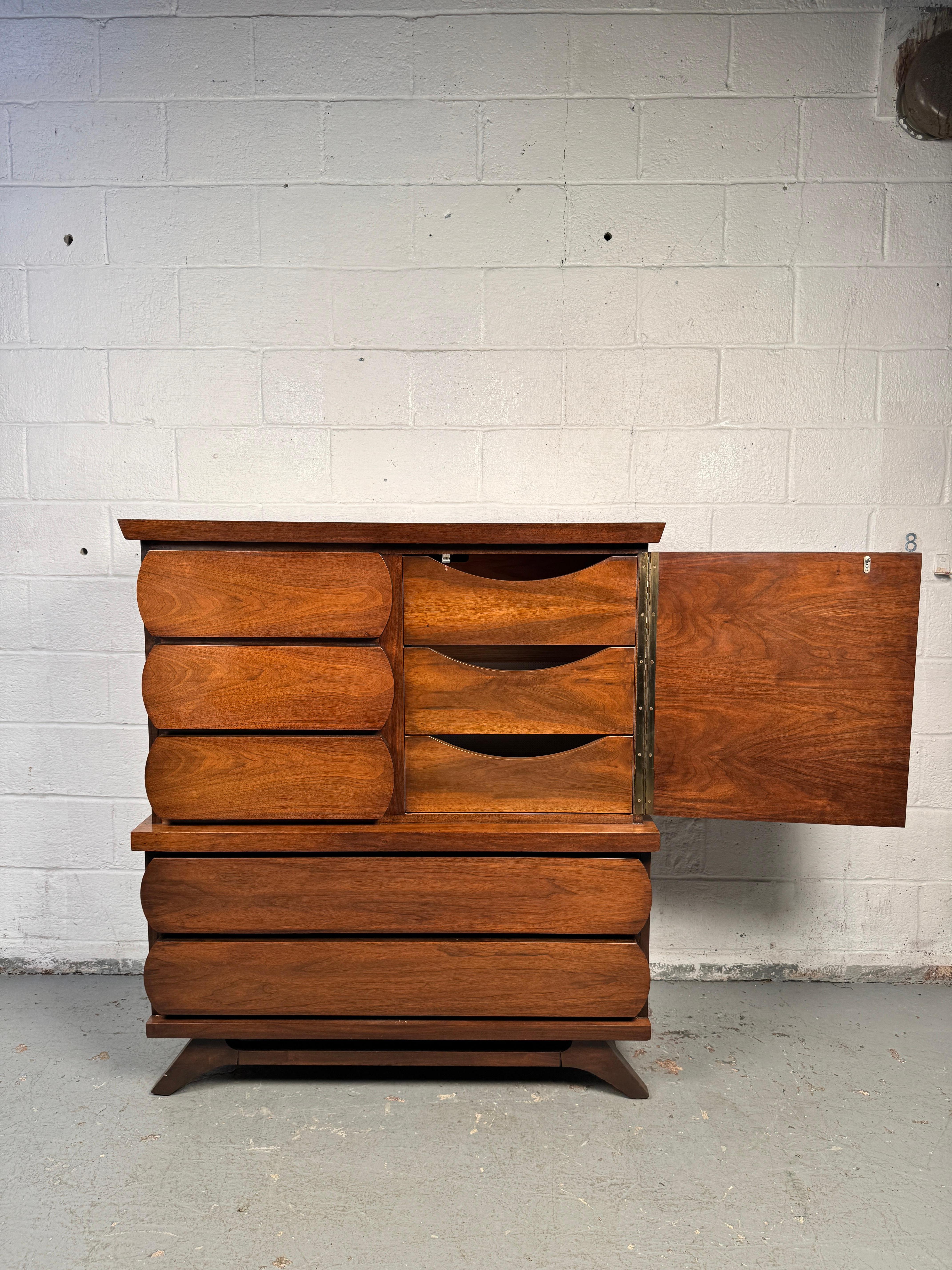 Shapely Mid-Century Modern Walnut Highboy Dresser For Sale 4