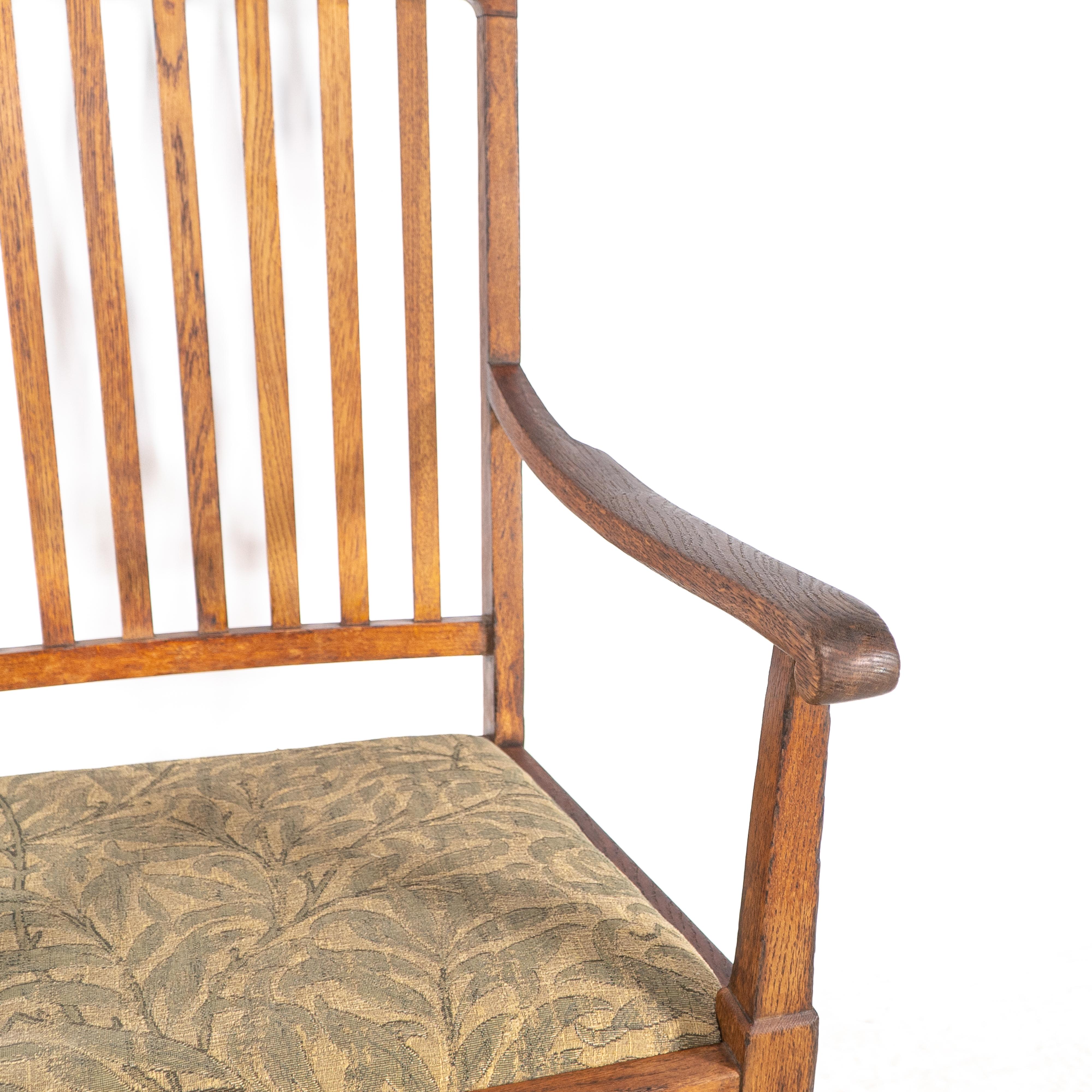 Shapland & Petter. Una coppia di poltrone Arts and Crafts in Oak in vendita 8