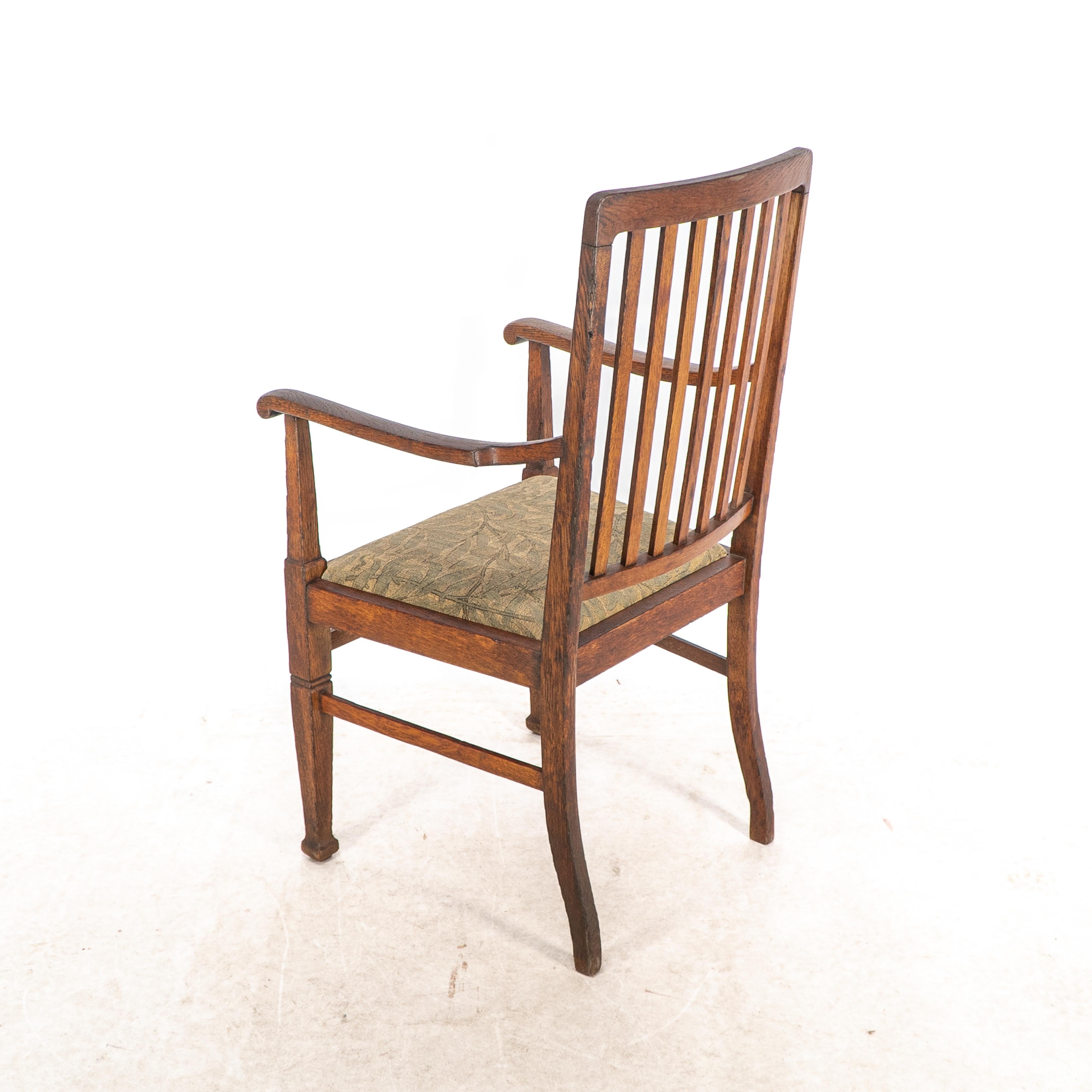 Shapland & Petter. Una coppia di poltrone Arts and Crafts in Oak in vendita 14